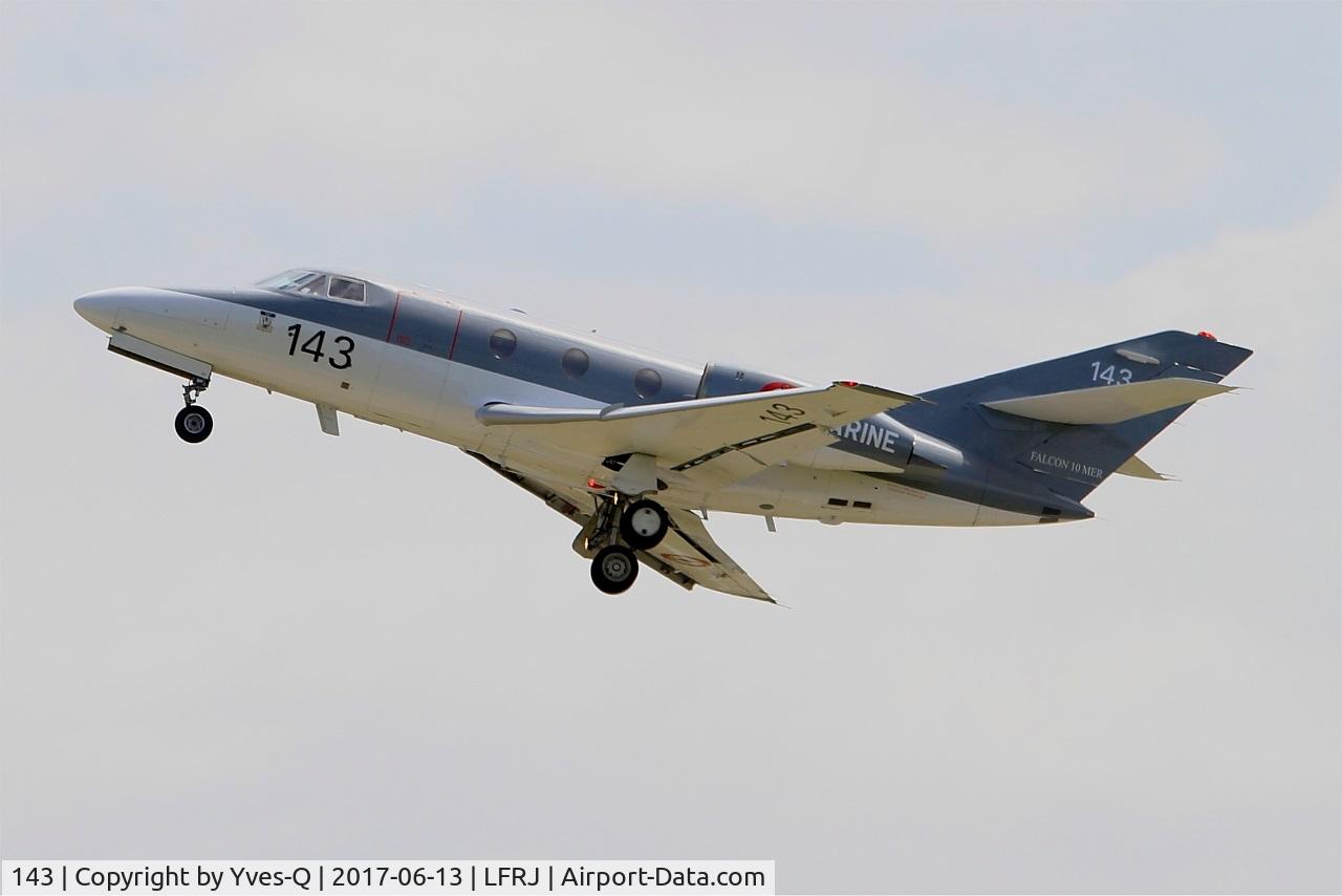 143, 1979 Dassault Falcon 10MER C/N 143, Dassault Falcon 10 MER, Take off rwy 08, Landivisiau Naval Air Base (LFRJ)