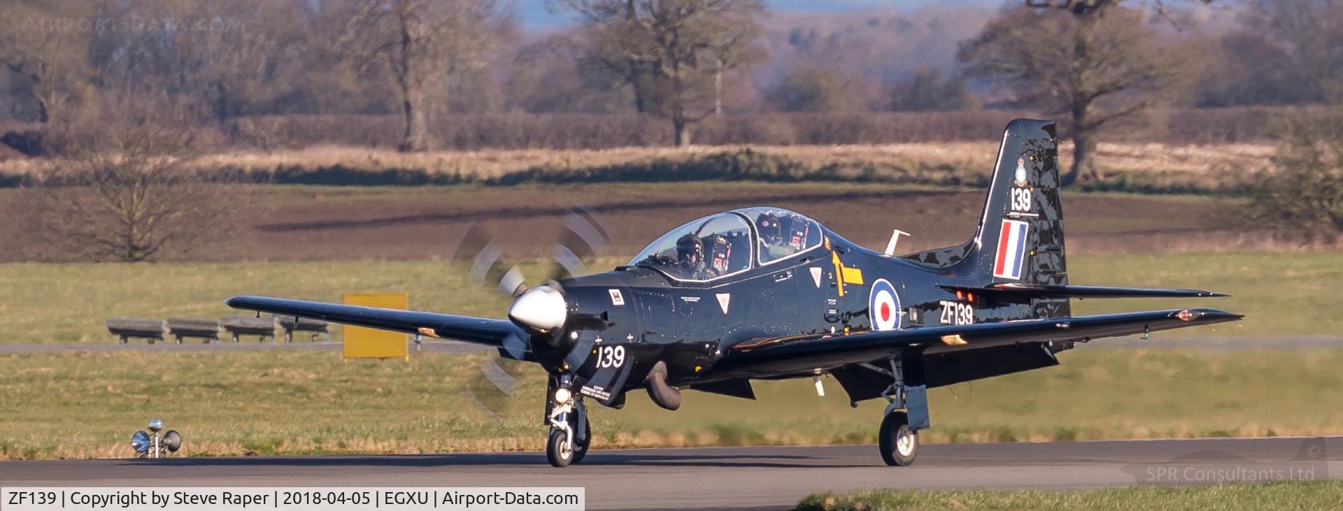 ZF139, 1988 Short S-312 Tucano T1 C/N S005/T5, ZF139 TAXYING AT LINTON ON OUSE.