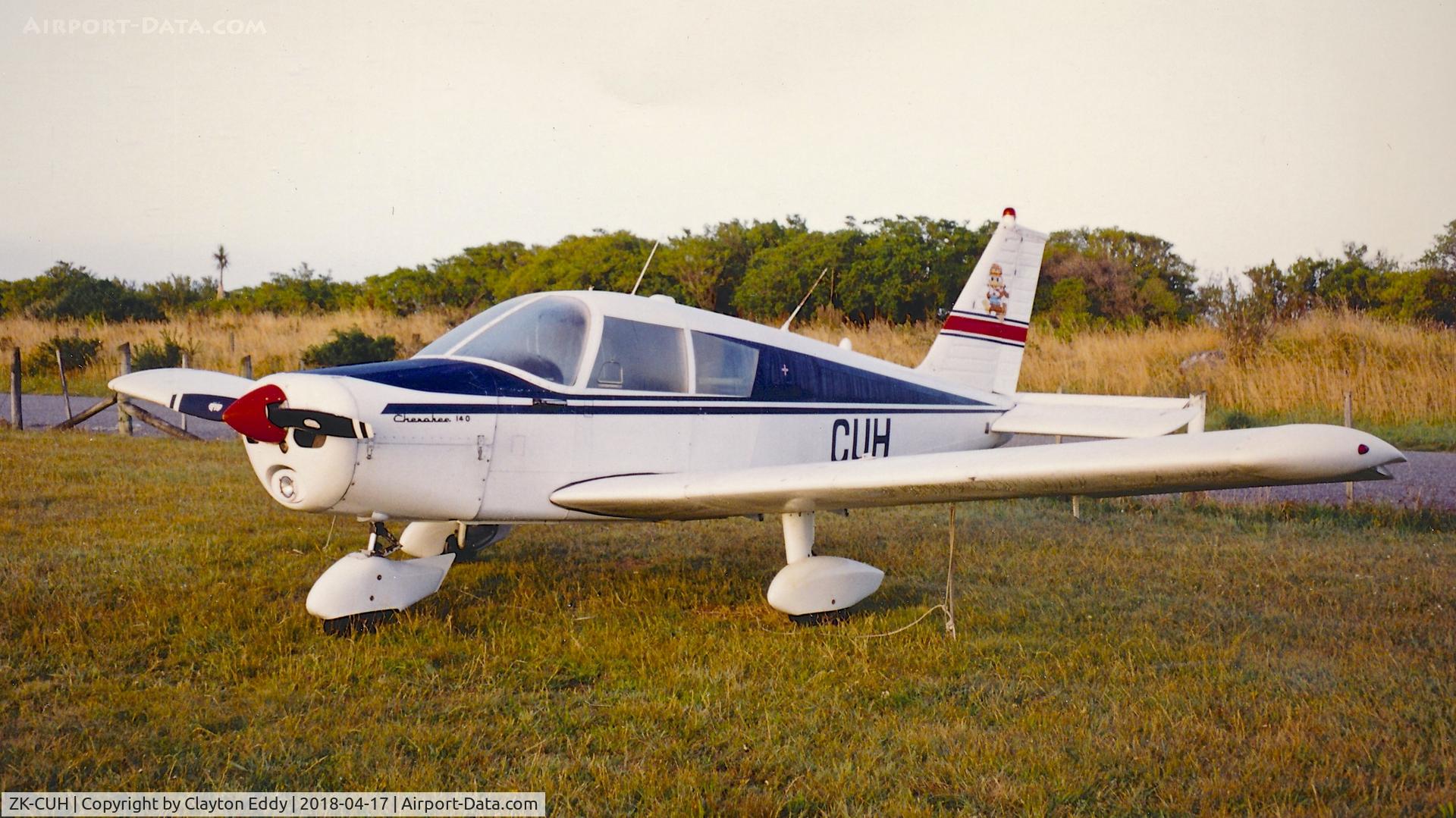 ZK-CUH, Piper PA-28-140 Cherokee C/N 28-24512, New Zealand 1993.