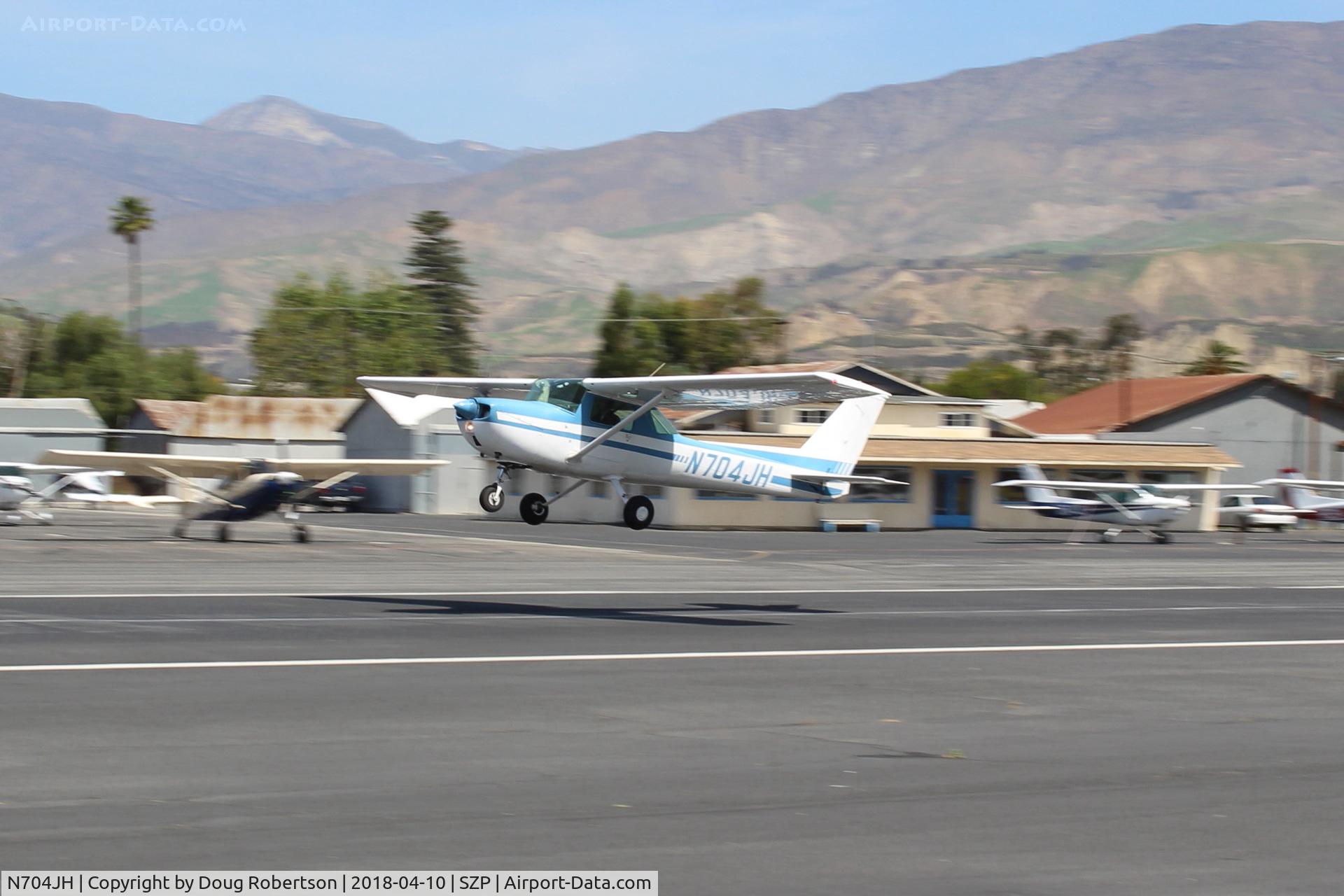 N704JH, 1976 Cessna 150M C/N 15078644, 1976 Cessna 150M, Continental O-200 100 Hp, takeoff climb Rwy 22