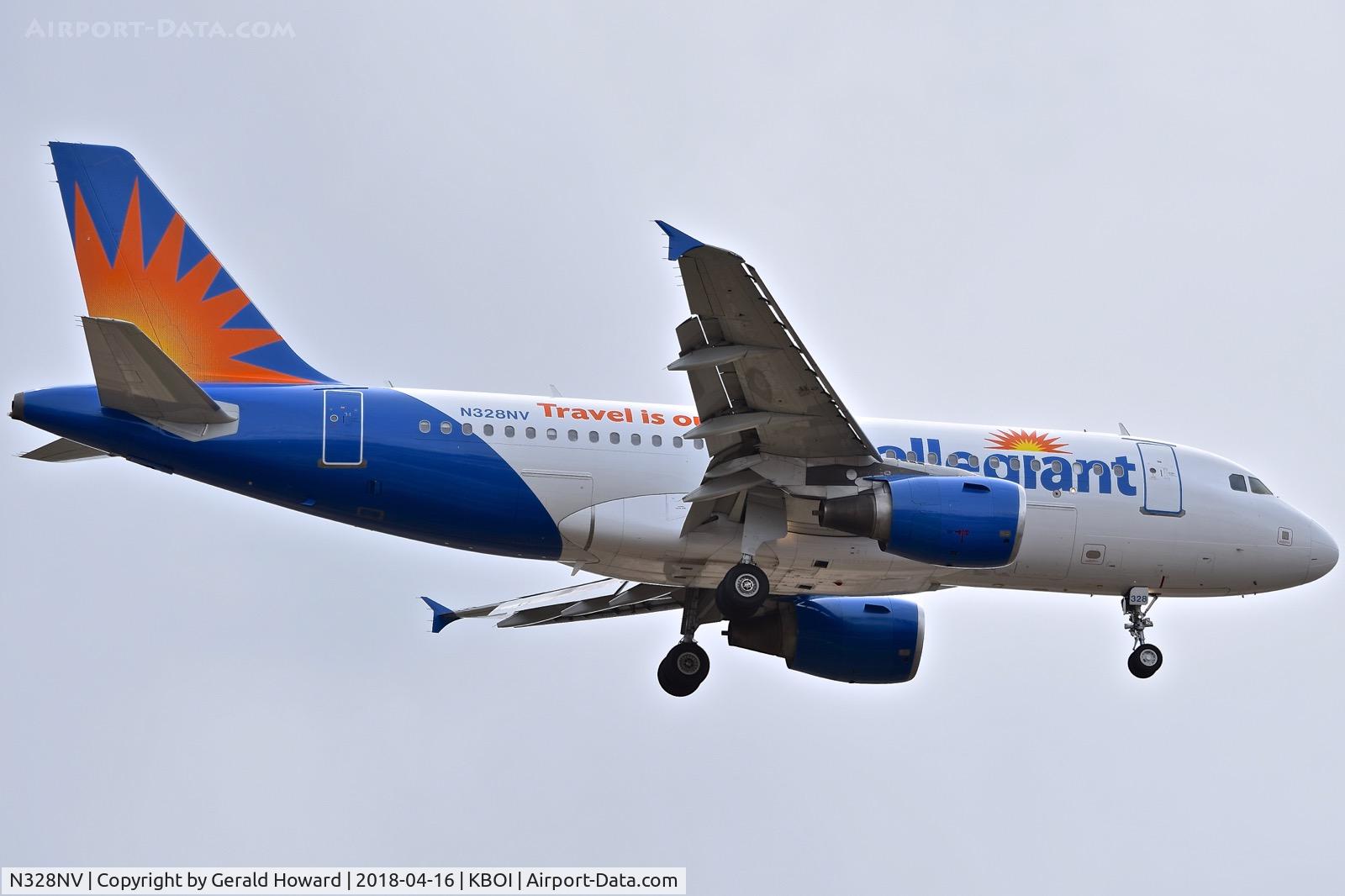 N328NV, 2006 Airbus A319-112 C/N 2821, On final for RWY 10L.