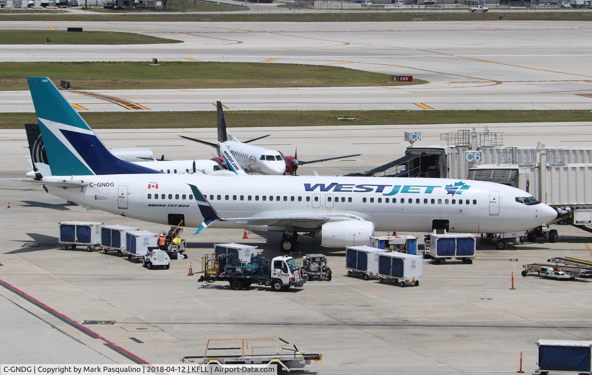 C-GNDG, 2015 Boeing 737-8CT C/N 40337, Boeing 737-800