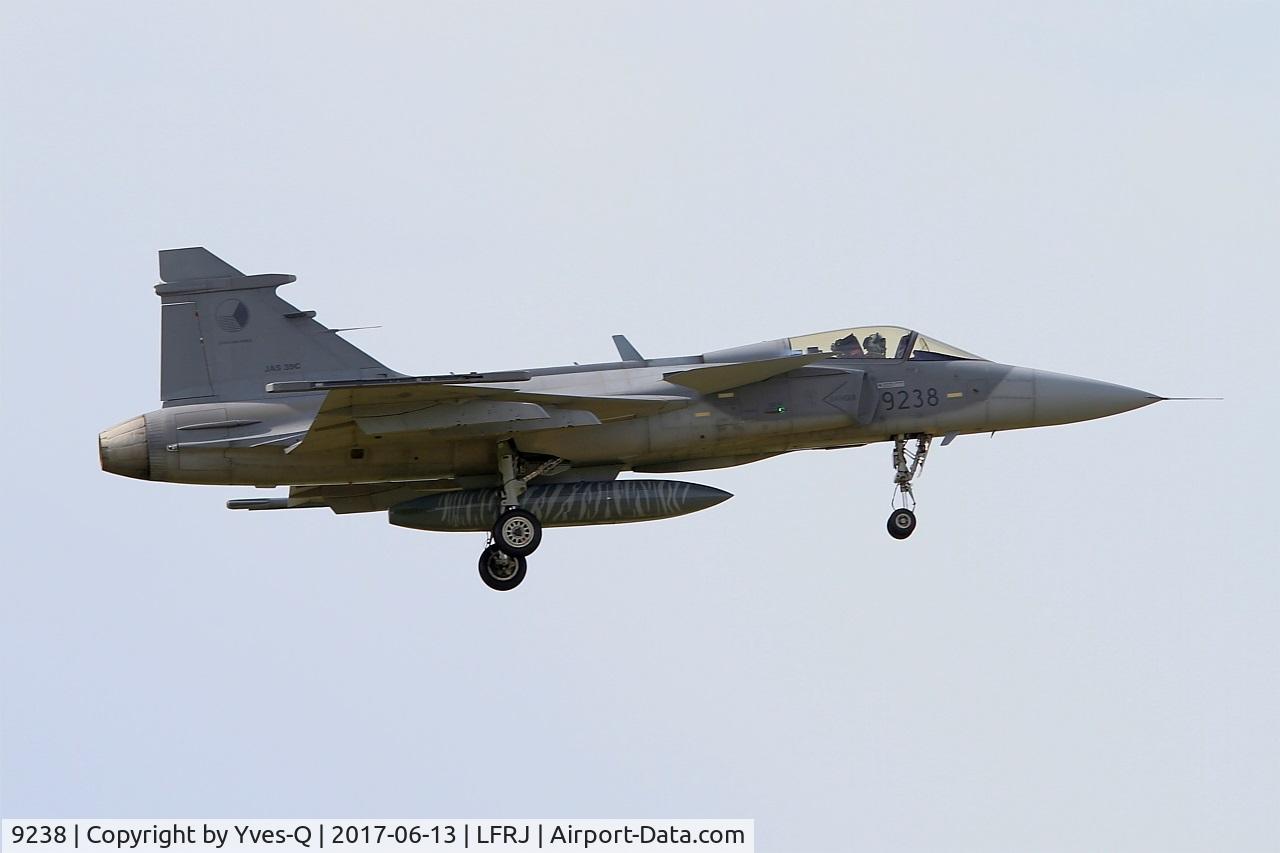 9238, Saab JAS-39C Gripen C/N 39238, Saab JAS-39C Gripen, On final rwy 08, Landivisiau Naval Air Base (LFRJ) Tiger Meet 2017