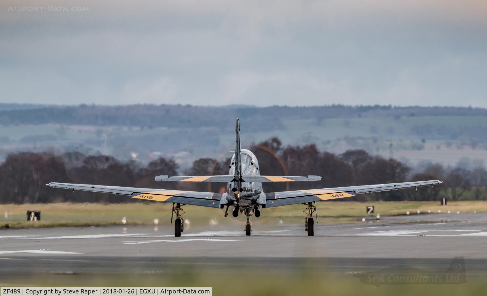 ZF489, 1992 Short S-312 Tucano T1 C/N S150/T121, LINING UP ON 03 AT lINTON
