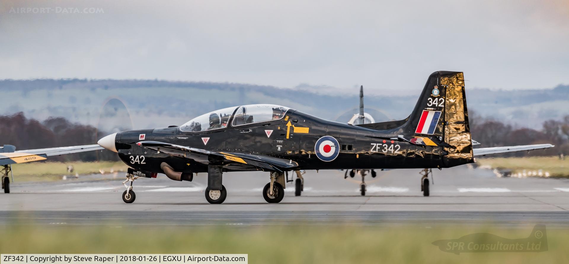 ZF342, 1991 Short S-312 Tucano T1 C/N S106/T77, LINING UP FOR A THREE-SHIP DEPARTURE WITH ZF489 AND ZF485