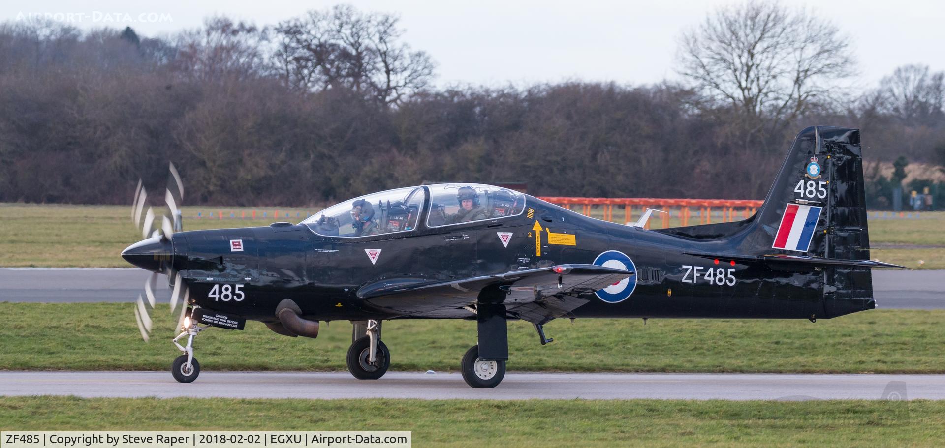 ZF485, 1992 Short S-312 Tucano T1 C/N S146/T117, Taxying out for 03 at Linton