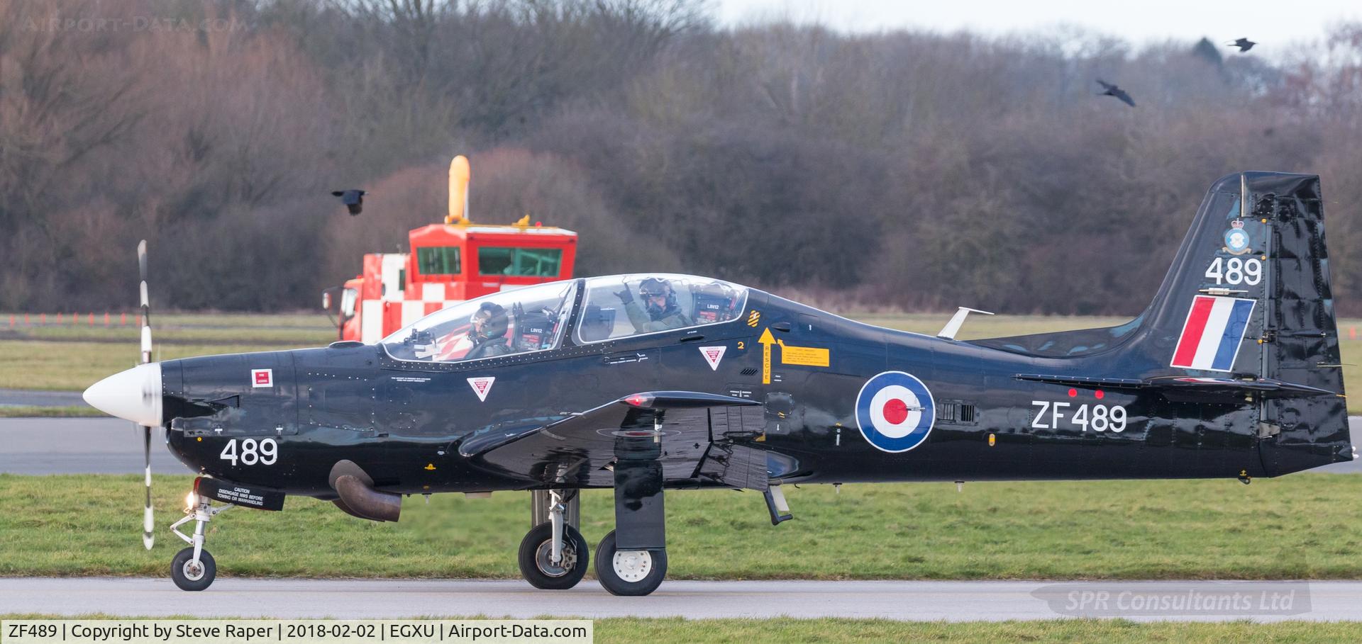 ZF489, 1992 Short S-312 Tucano T1 C/N S150/T121, Taxying out (with a bull-horn wave) for rwy 03 at Linton.
