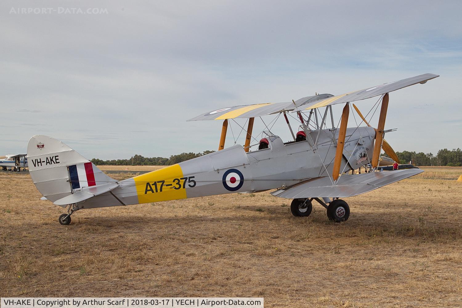 VH-AKE, 1941 De Havilland Australia DH-82A Tiger Moth C/N DHA416, VH-AKE AAAA Fly in Echuca 2018