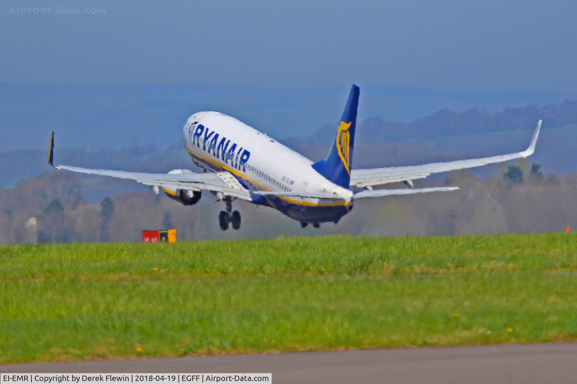 EI-EMR, 2010 Boeing 737-8AS C/N 40284, Ryanair, Boeing 737-8AS, call sign Ryanair 47GM,seen departing runway 30 en-route toTenerife Sur