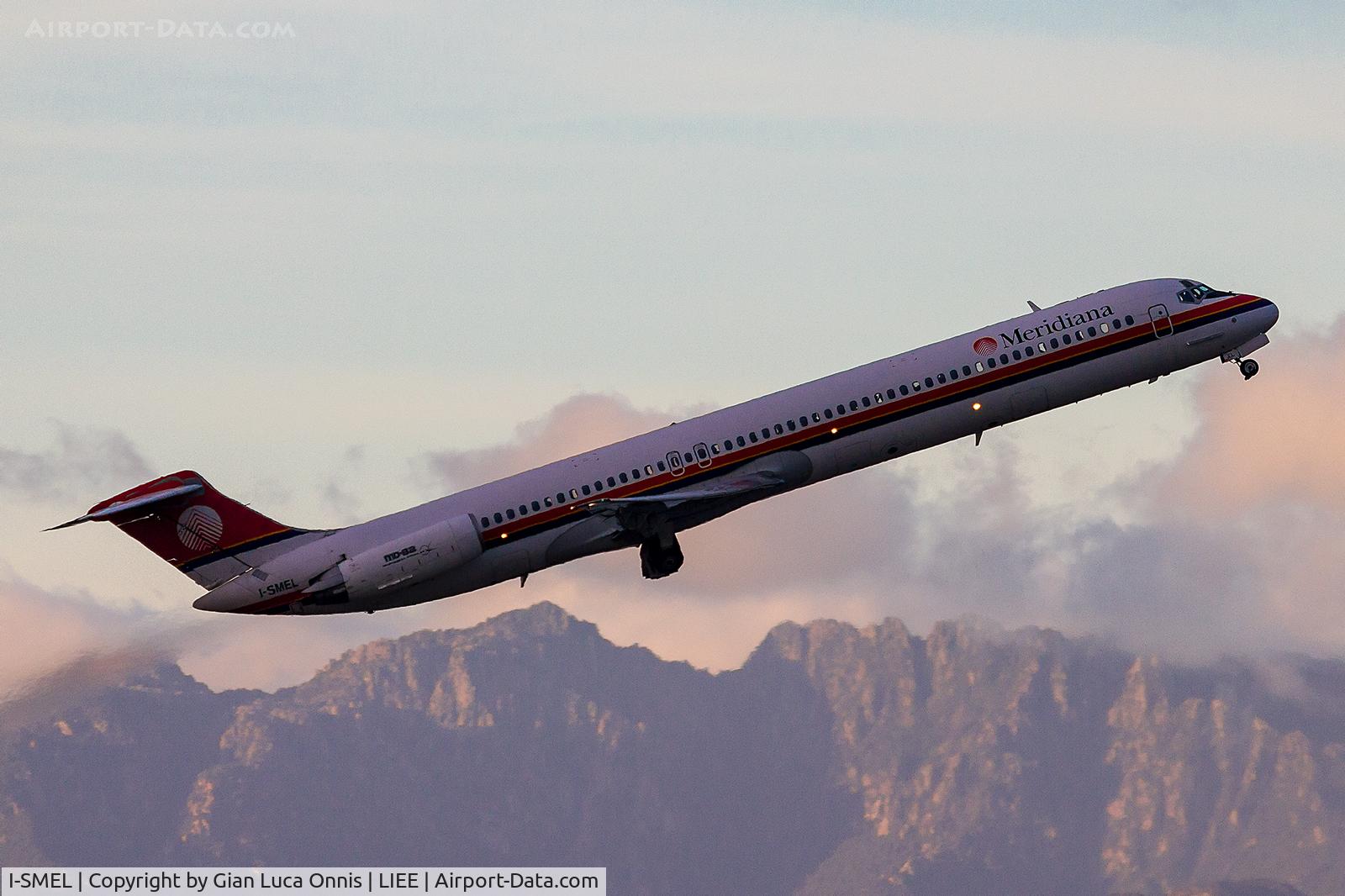 I-SMEL, 1984 McDonnell Douglas MD-82 (DC-9-82) C/N 49247, TAKEOFF