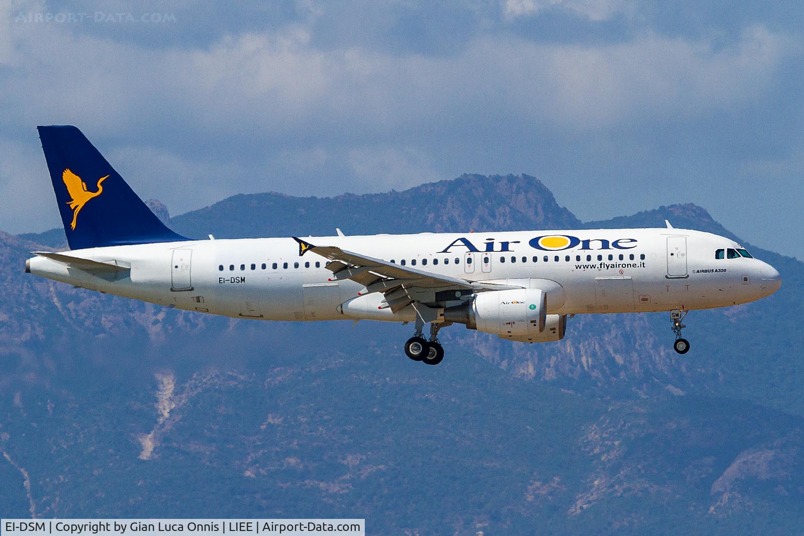 EI-DSM, 2007 Airbus A320-216 C/N 3362, LANDING 32L