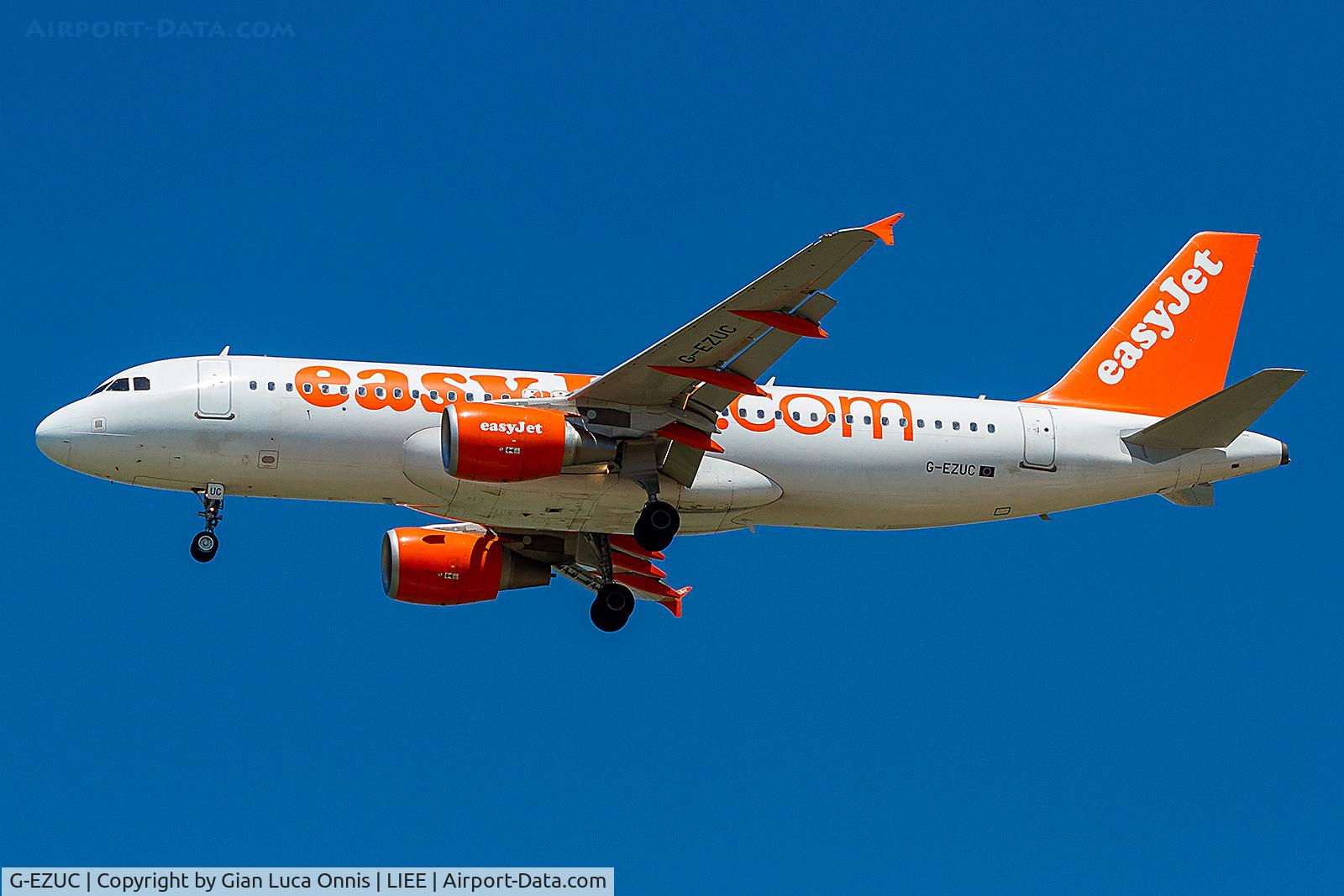 G-EZUC, 2011 Airbus A320-214 C/N 4591, LANDING 32L