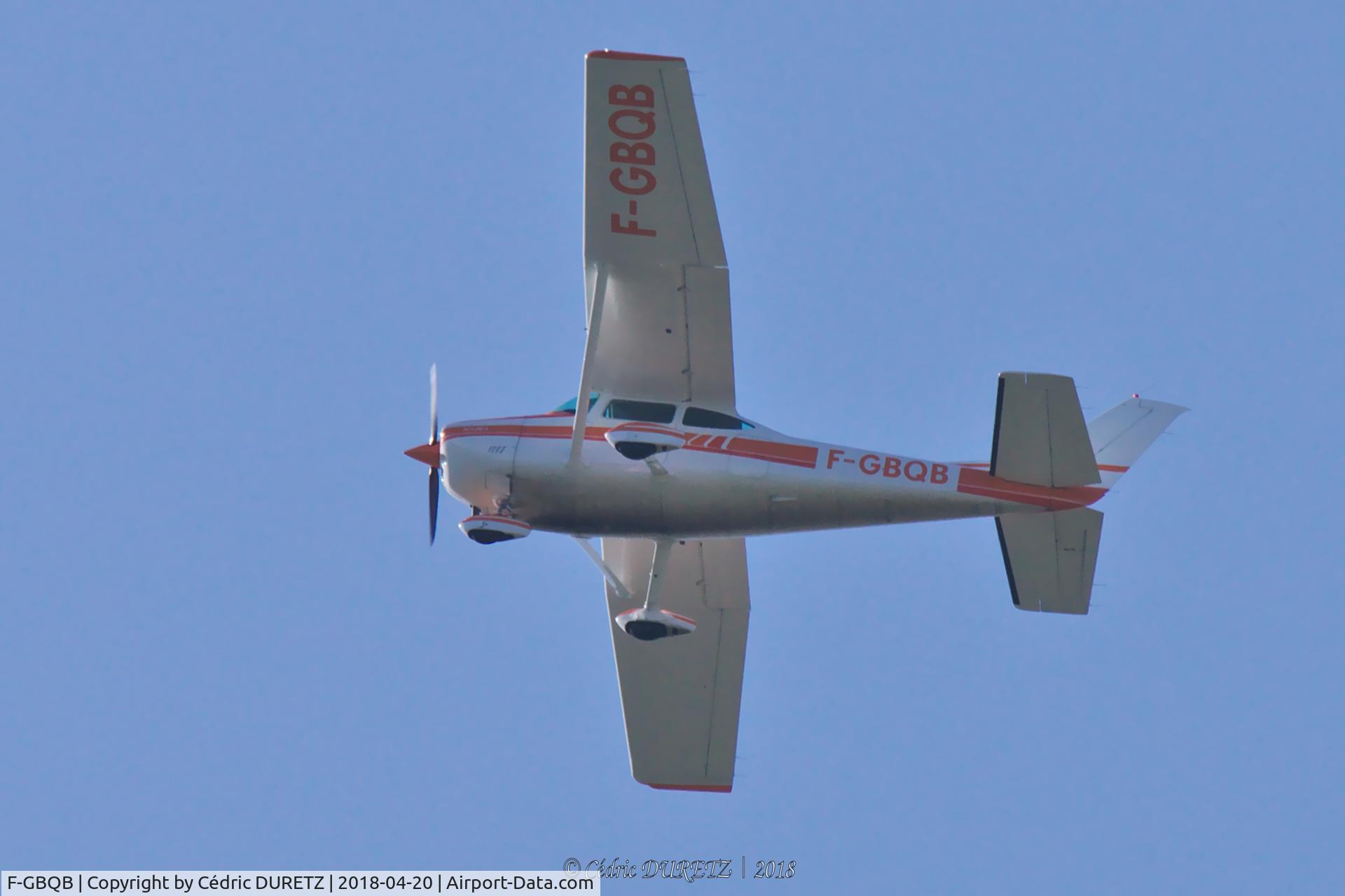 F-GBQB, Reims F182Q C/N 0104, F-GBQB @2250ft