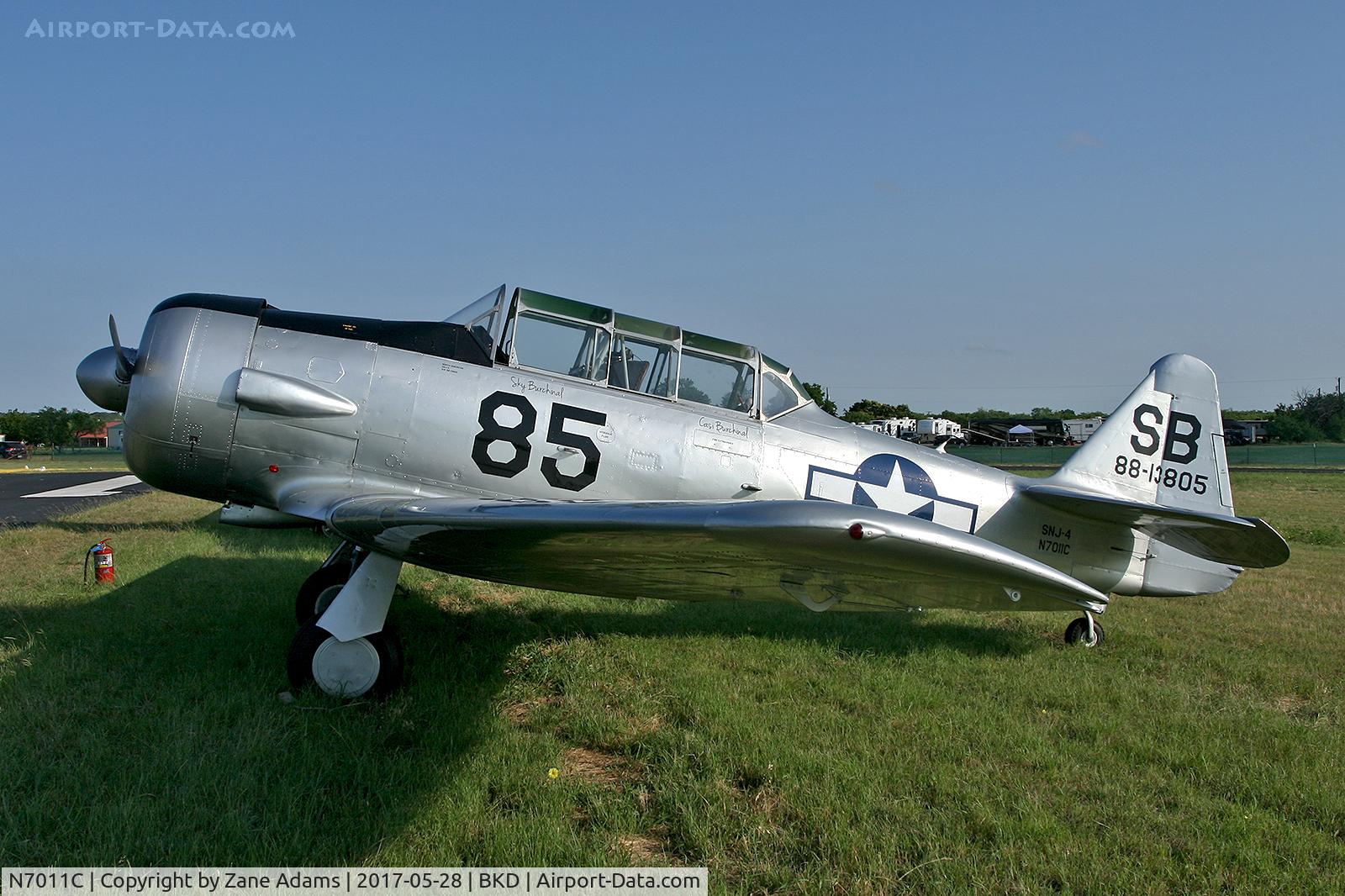 N7011C, North American SNJ-4 Texan C/N 88-13805, At the 2017 Breckenridge Airshow