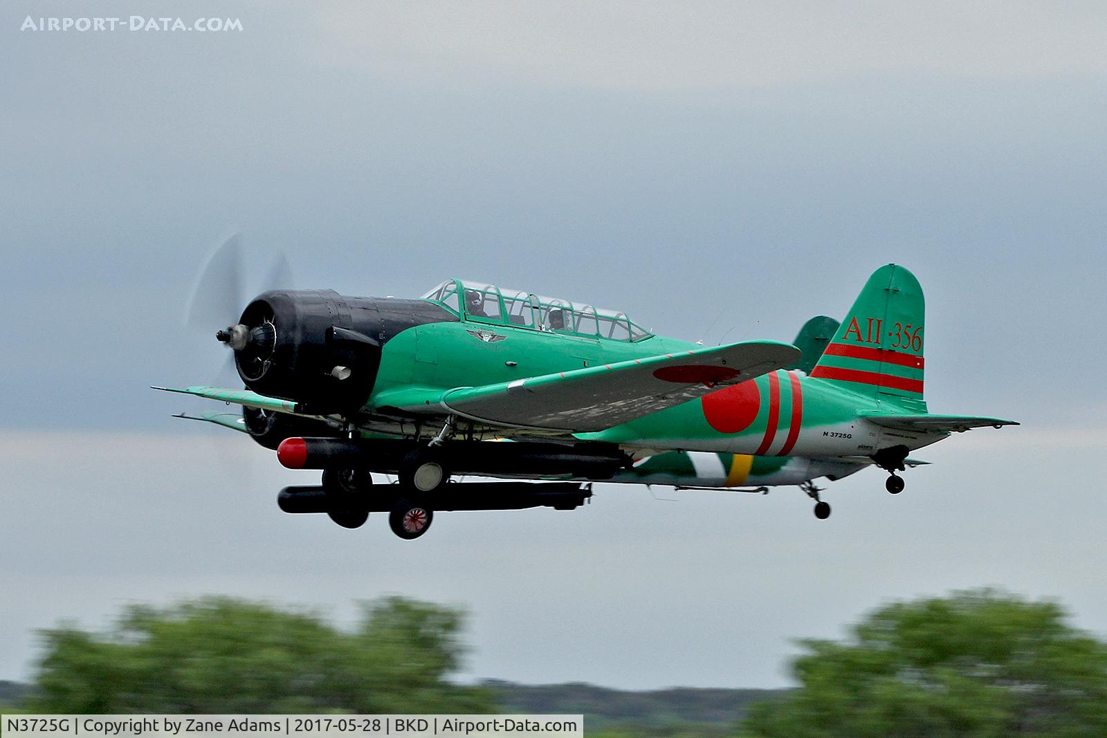 N3725G, 1944 North American SNJ-5 Texan Texan C/N 84875, At the 2017 Breckenridge Airshow