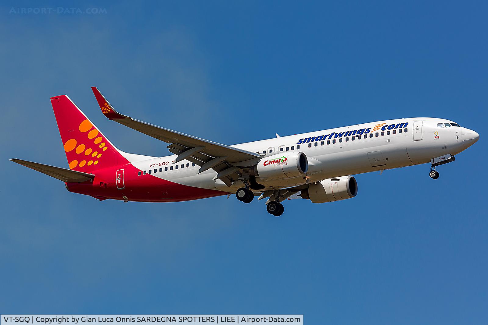 VT-SGQ, 2010 Boeing 737-8GJ C/N 37365, LANDING 14R
