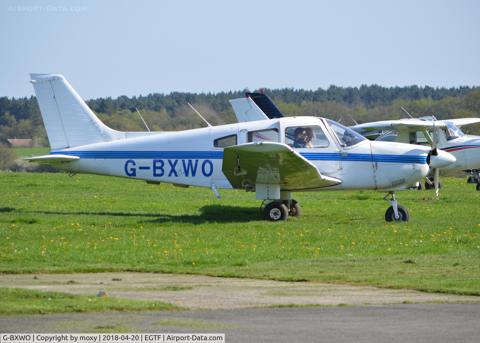 G-BXWO, 1981 Piper PA-28-181 Cherokee Archer II C/N 28-8190311, Piper PA-28-181 Cherokee Archer II at Fairoaks. Ex D-ENHA