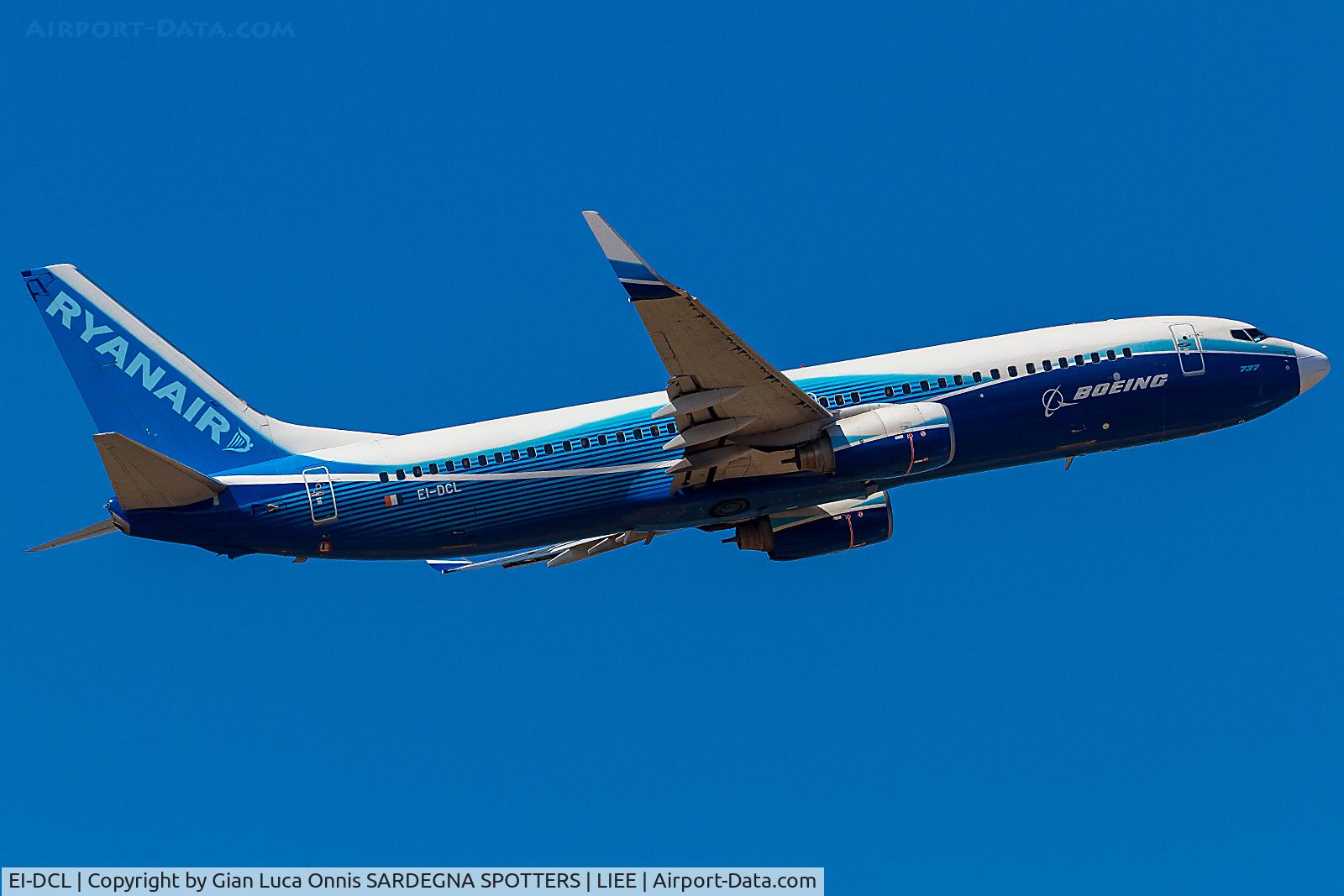 EI-DCL, 2004 Boeing 737-8AS C/N 33806, TAKEOFF 32L