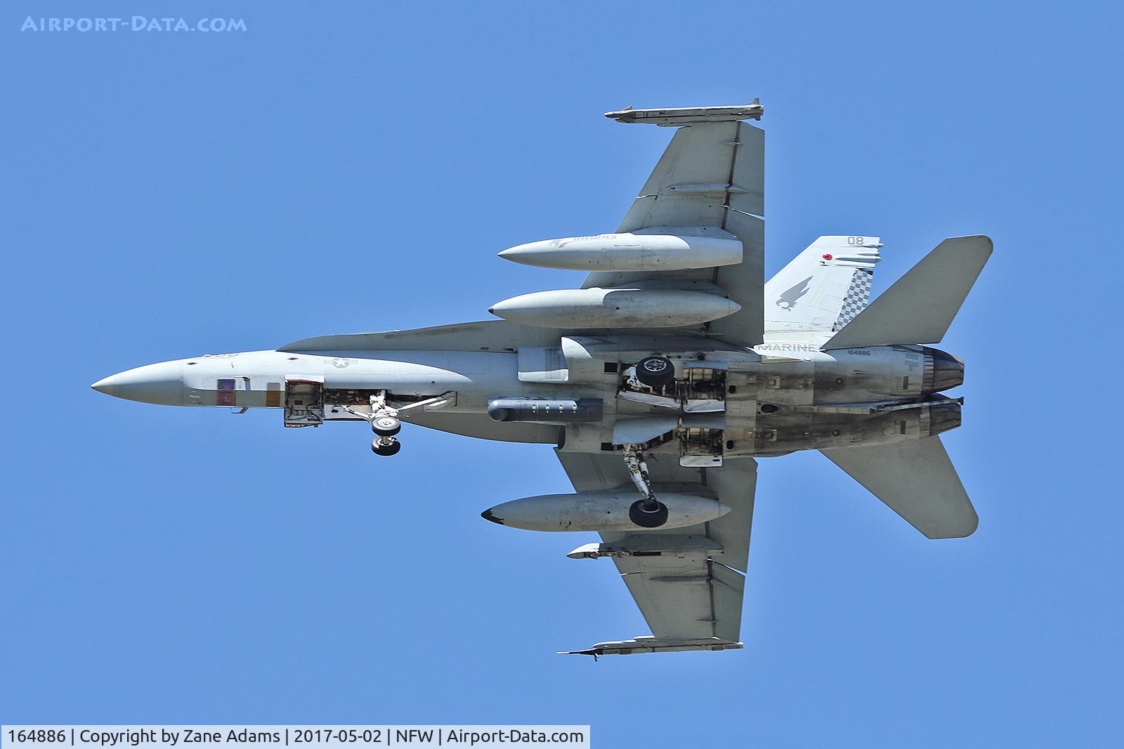 164886, McDonnell Douglas F/A-18D Hornet C/N 1218/D124, At NAS Fort Worth
