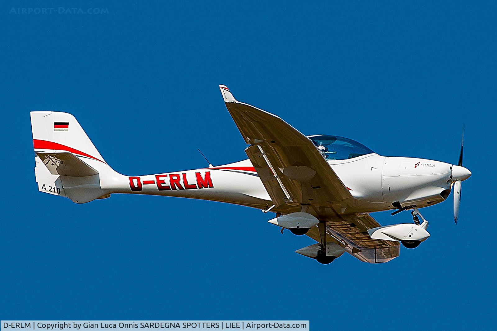 D-ERLM, Aquila AT01 C/N D-ERLM, LANDING 14R