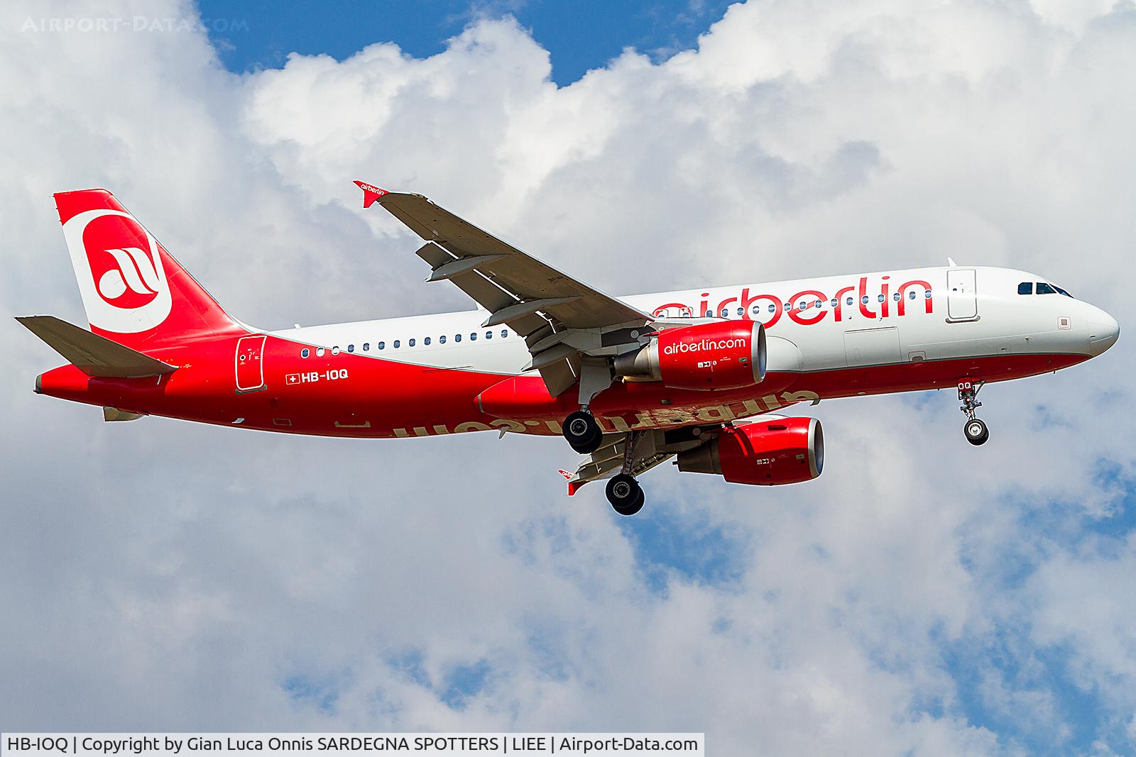 HB-IOQ, 2008 Airbus A320-214 C/N 3422, LANDING 14R