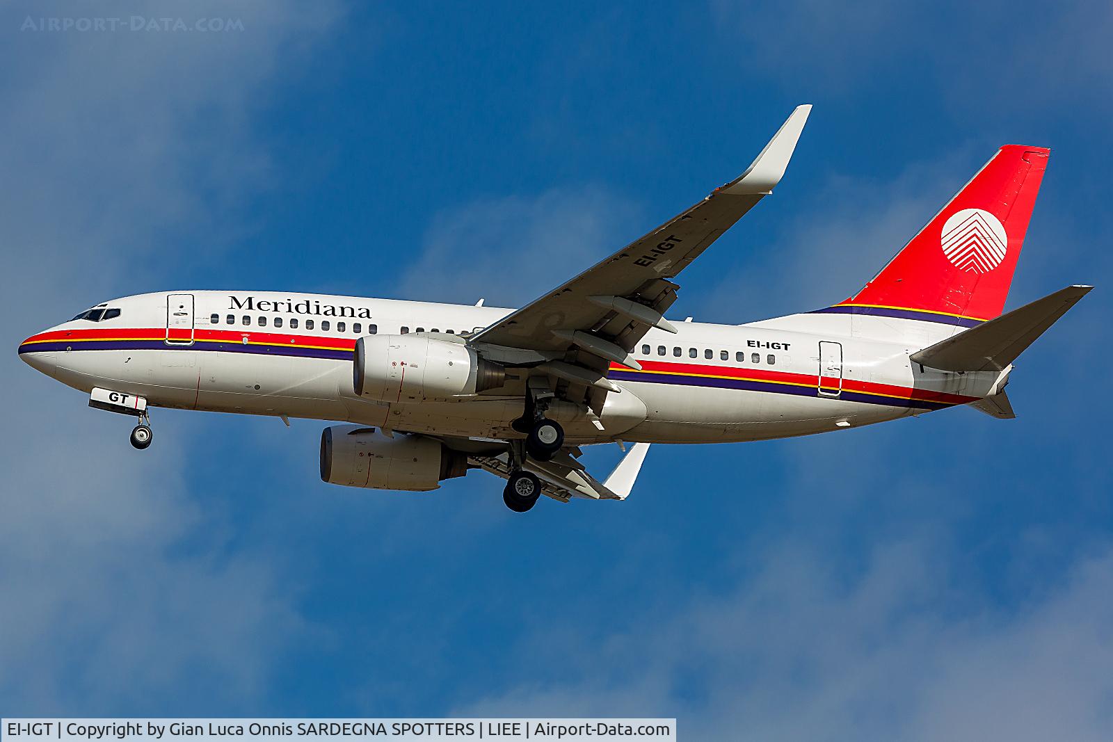 EI-IGT, 2003 Boeing 737-73V C/N 32421, LANDING 32L