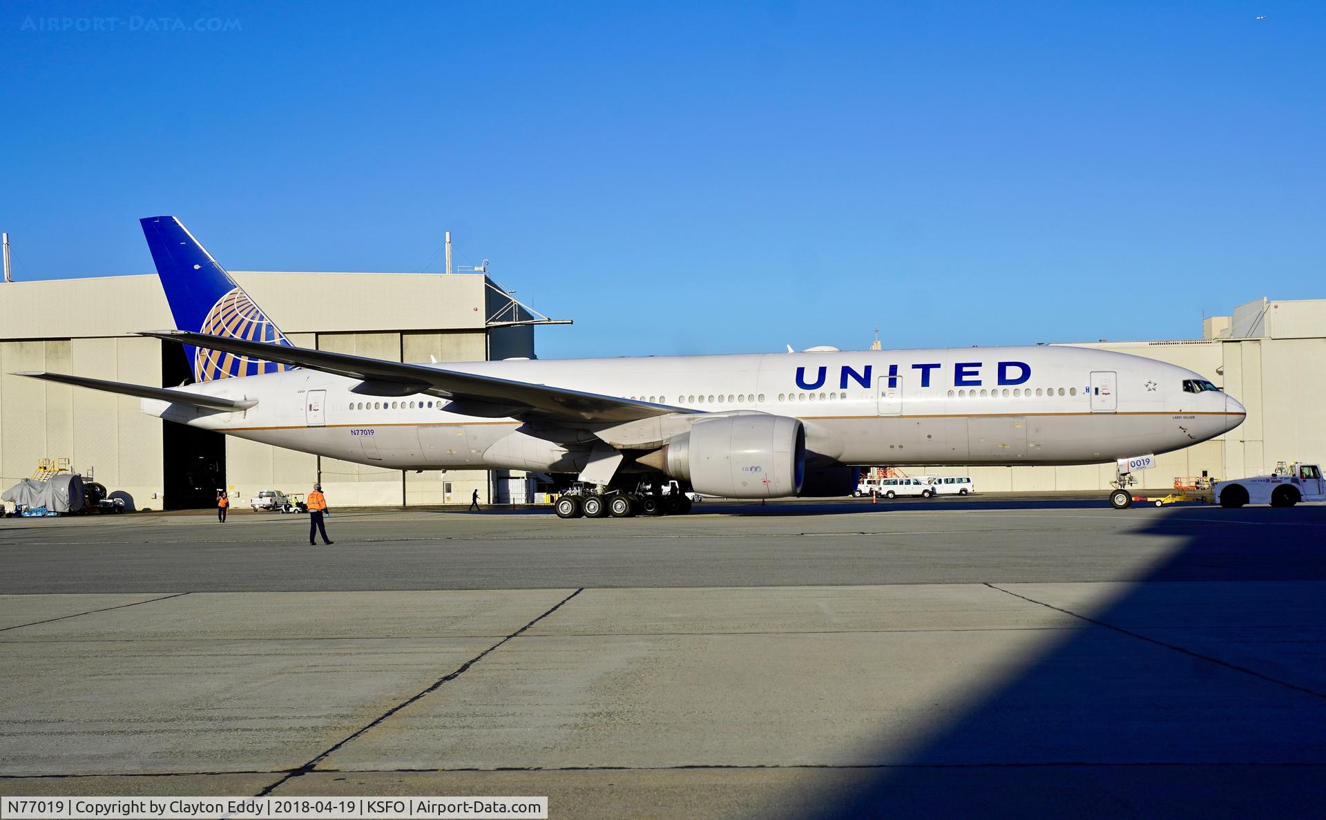 N77019, 2007 Boeing 777-224 C/N 35547, SFO 2018.