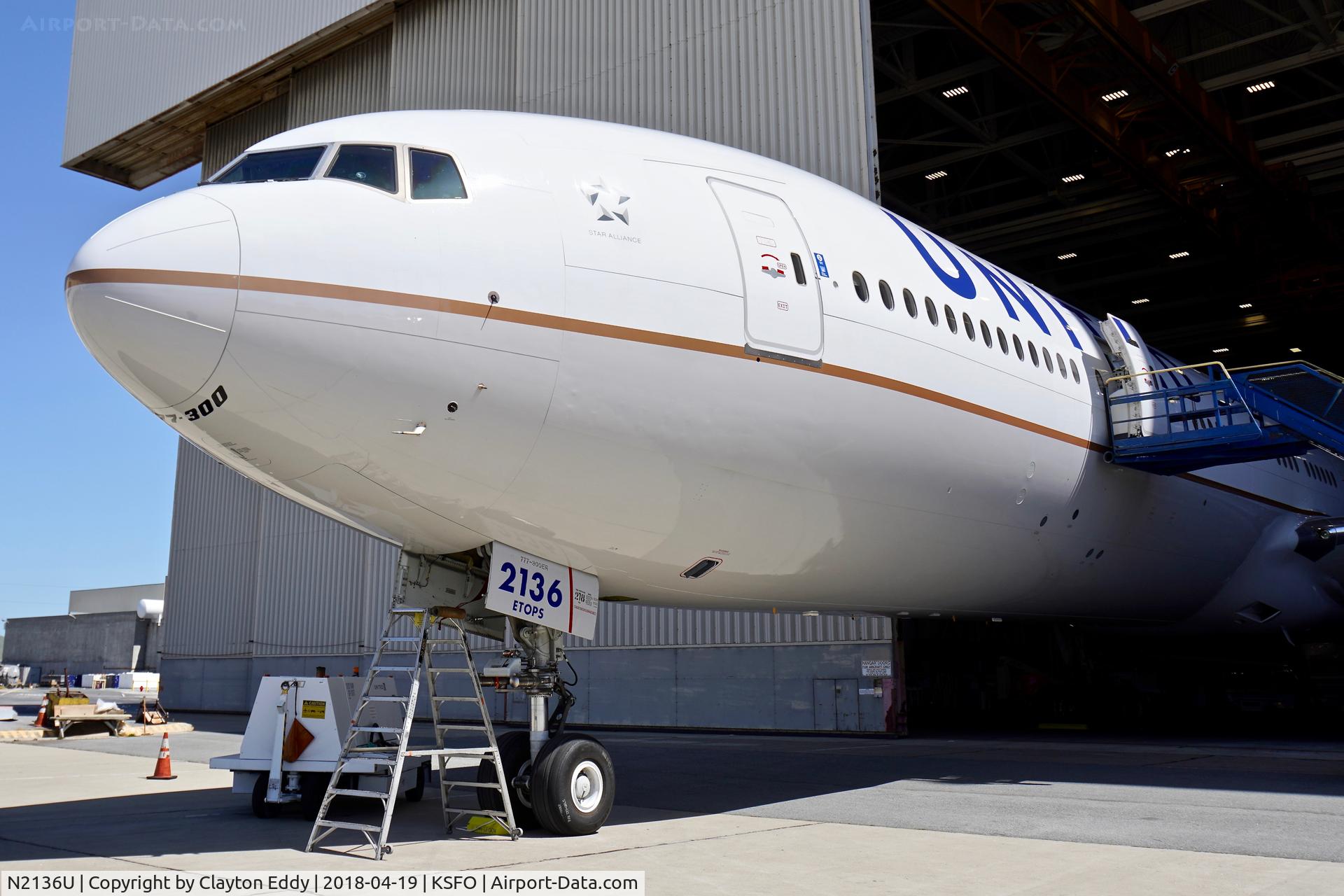 N2136U, 2017 Boeing 777-300/ER C/N 62648, SFO 2018.