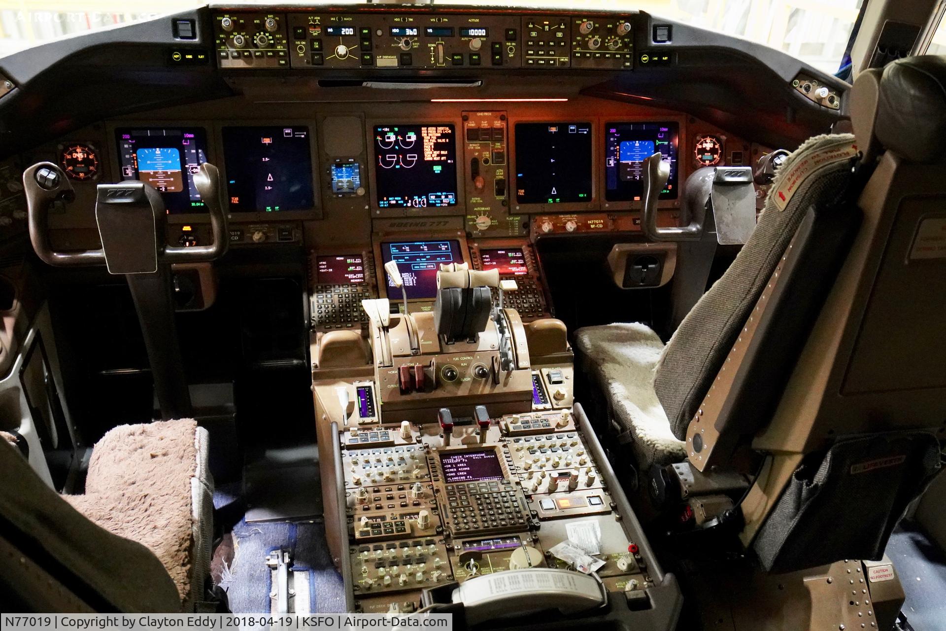 N77019, 2007 Boeing 777-224 C/N 35547, SFO 2018.