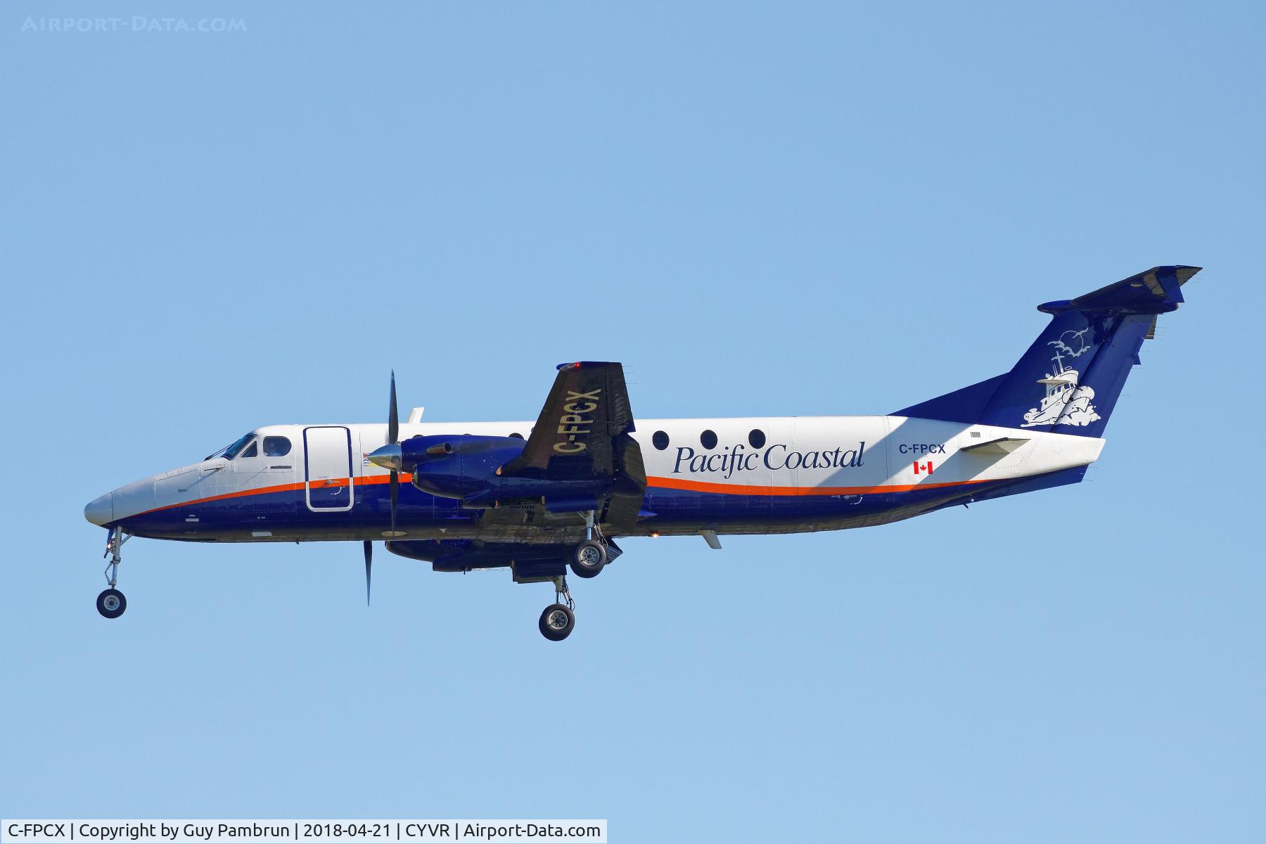 C-FPCX, 1986 Beech 1900C C/N UB-66, Landing