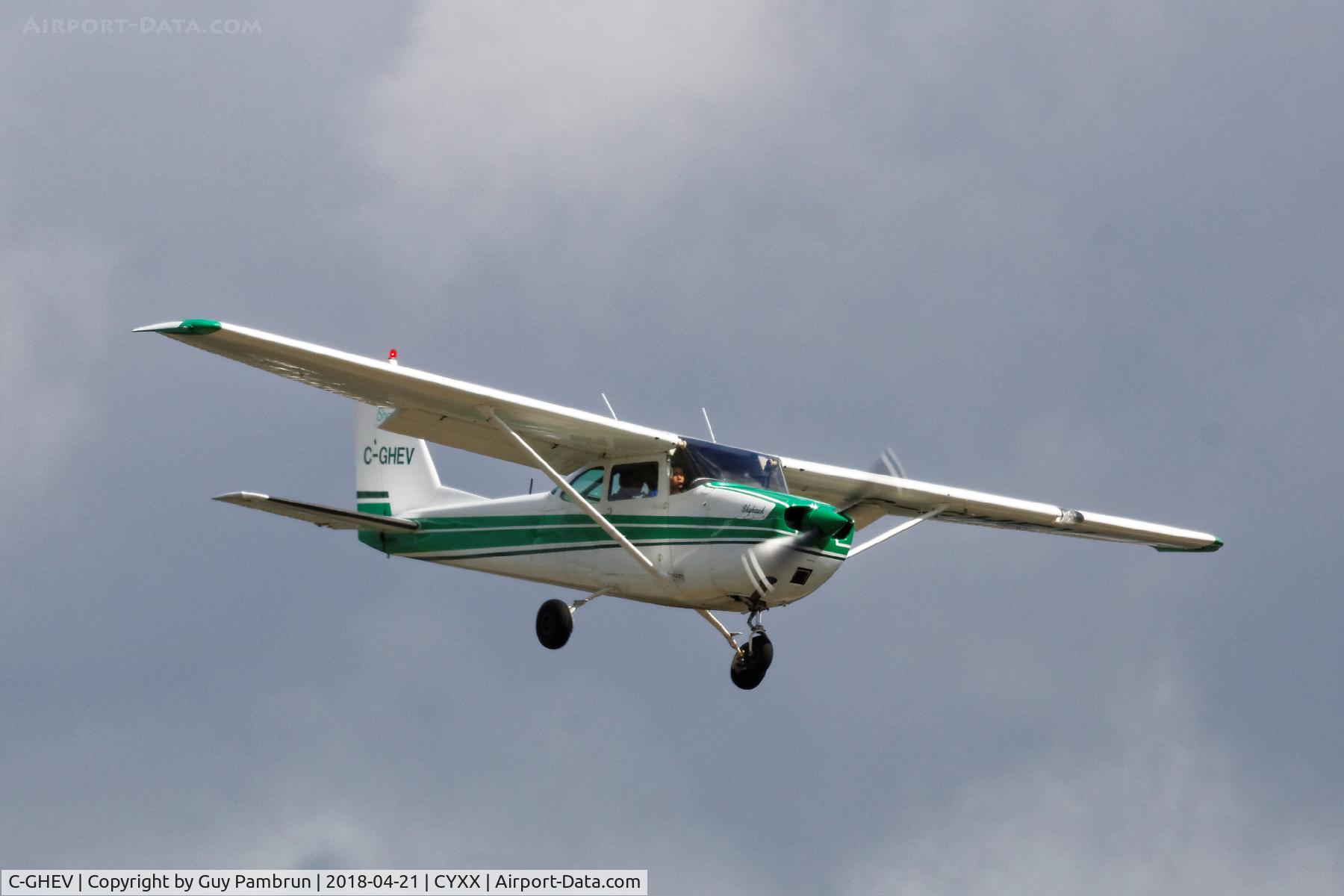 C-GHEV, 1968 Cessna 172I C/N 17256737, Landing