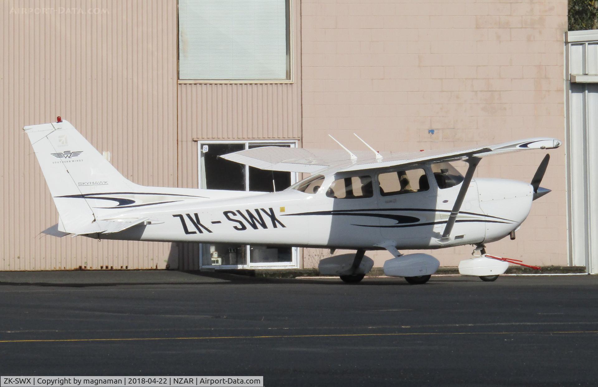 ZK-SWX, Cessna 172 Skyhawk C/N 172S-10004, along with colleagues SWY and SWZ at Ardmore (SWW also based but privately owned)