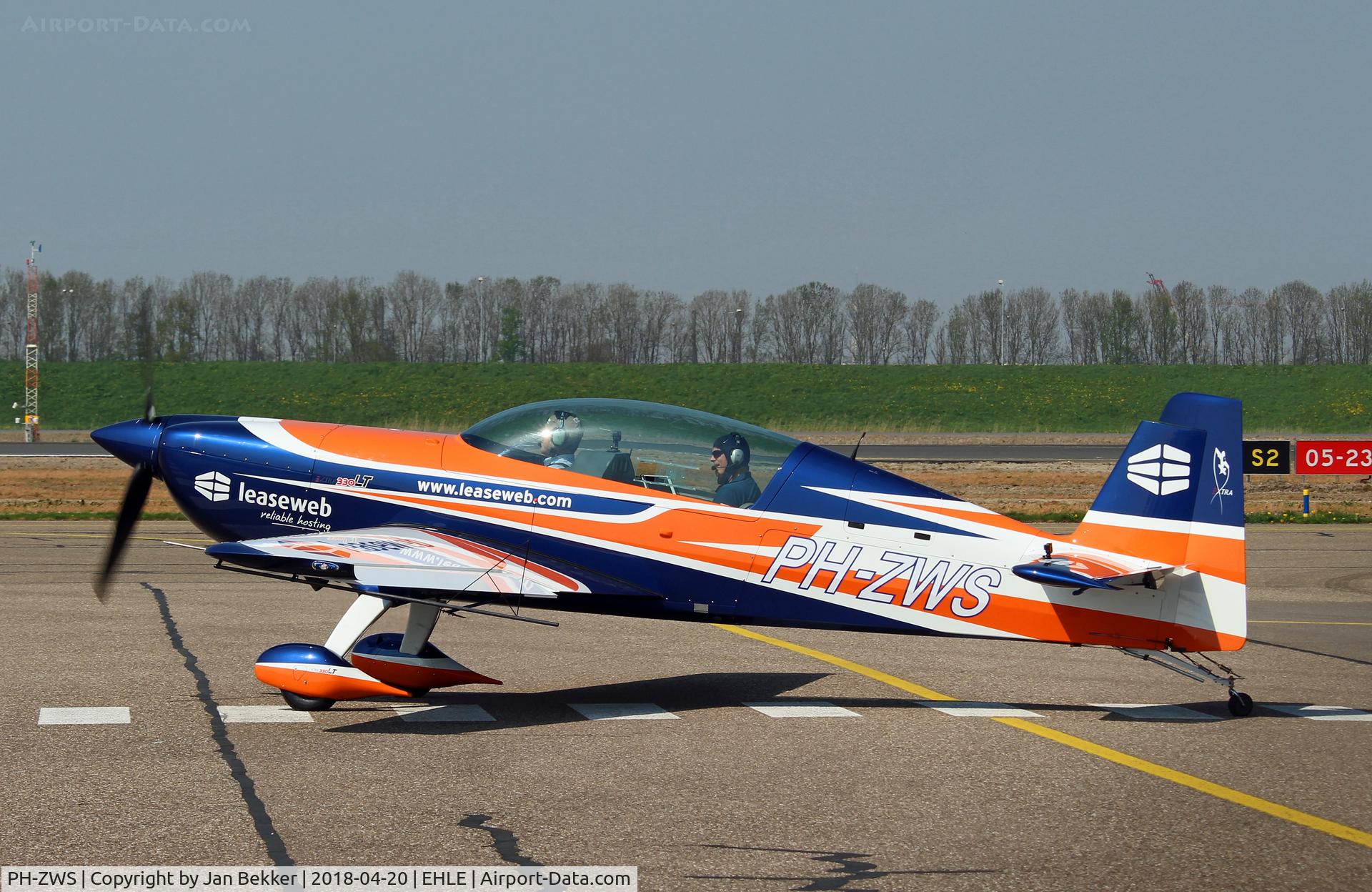 PH-ZWS, 2011 Extra EA-300LT C/N LT005, Lelystad Airport