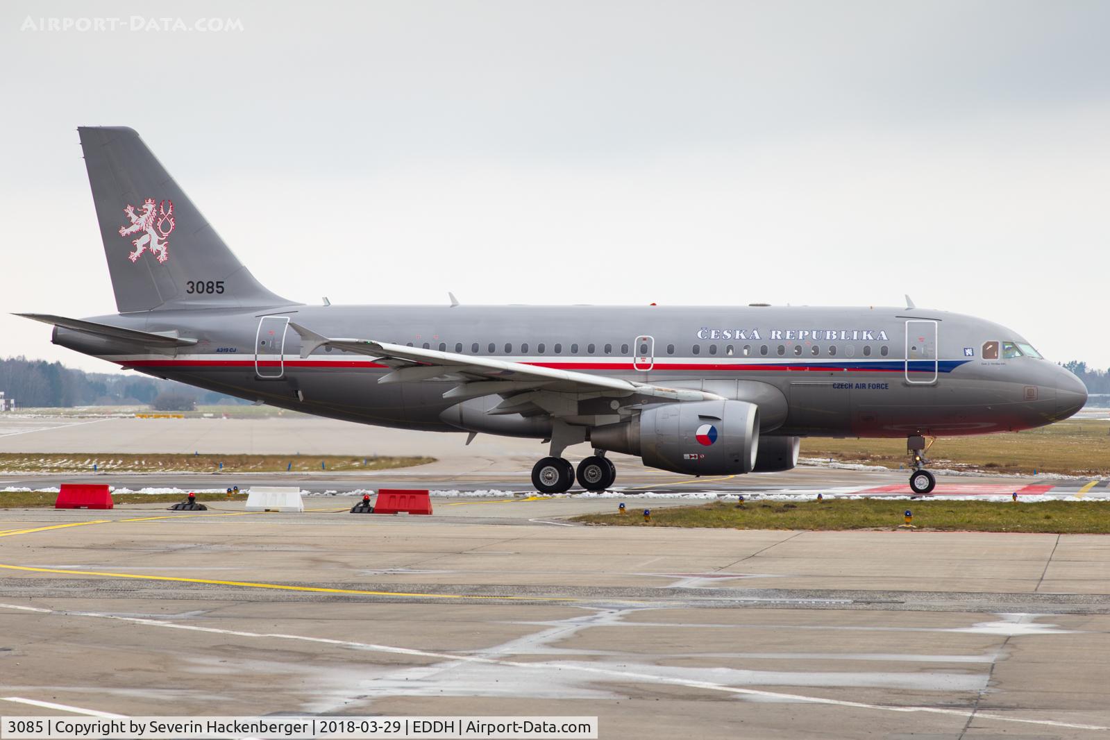 3085, 2007 Airbus ACJ319 (A319-115/CJ) C/N 3085, Czech Air Force A319 taxiing to runway 33.