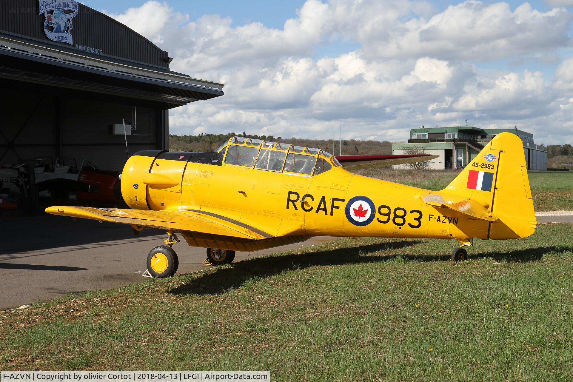 F-AZVN, 1941 North American T-6G Texan C/N 168-87, Under the sun of Burgundy