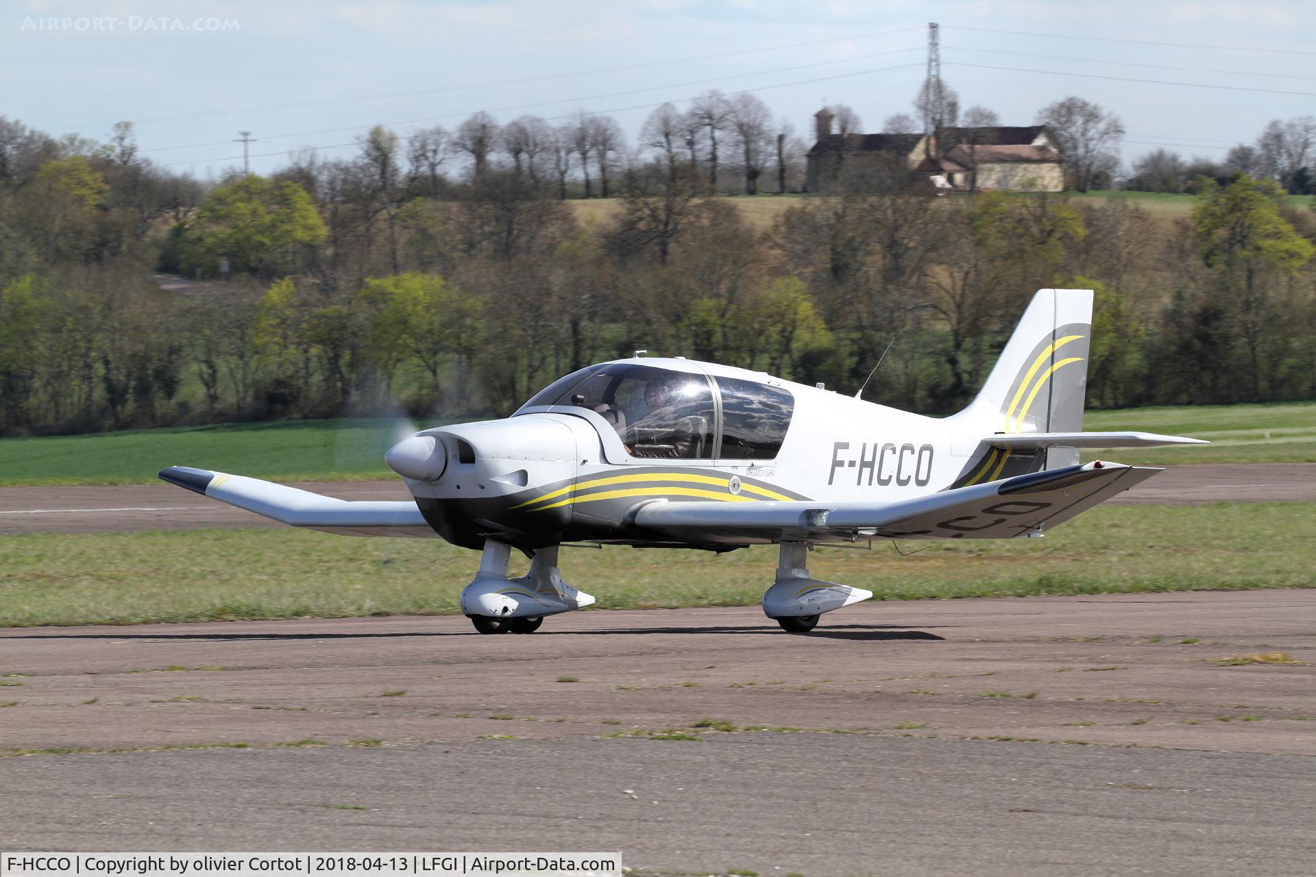 F-HCCO, 2008 Robin DR-400-140B Major C/N 2639, before taking off, Darois airport
