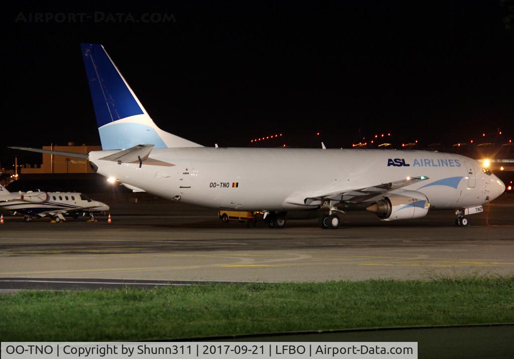 OO-TNO, 1997 Boeing 737-49R C/N 28881, Parked at the Cargo ramp...
