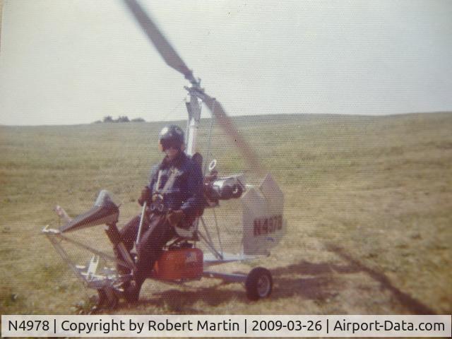 N4978, 1972 Bensen B-8 C/N BM-1, A Picture of the first build and learning how to fly it.