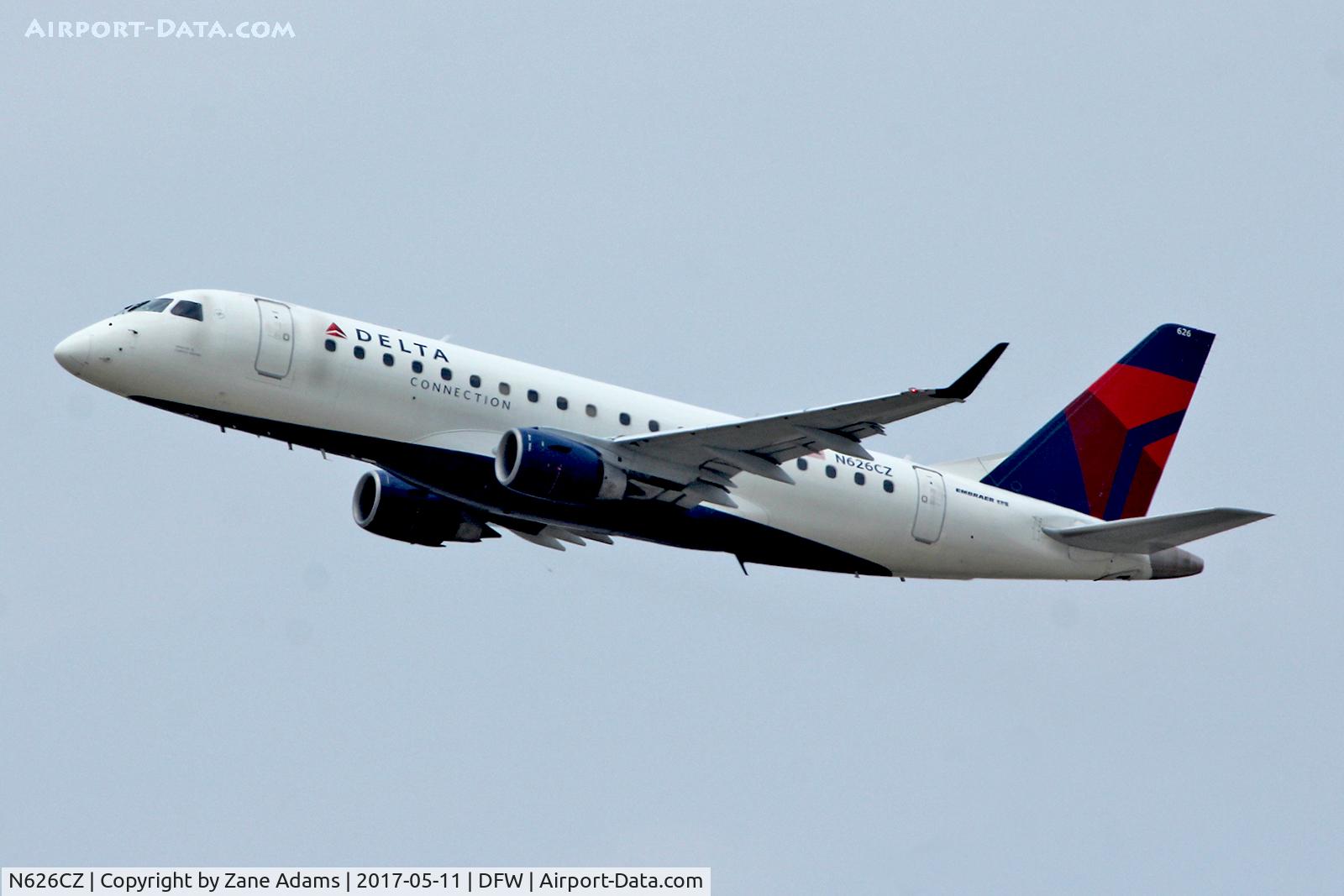 N626CZ, 2008 Embraer 175LR (ERJ-170-200LR) C/N 17000226, Departing DFW Airport