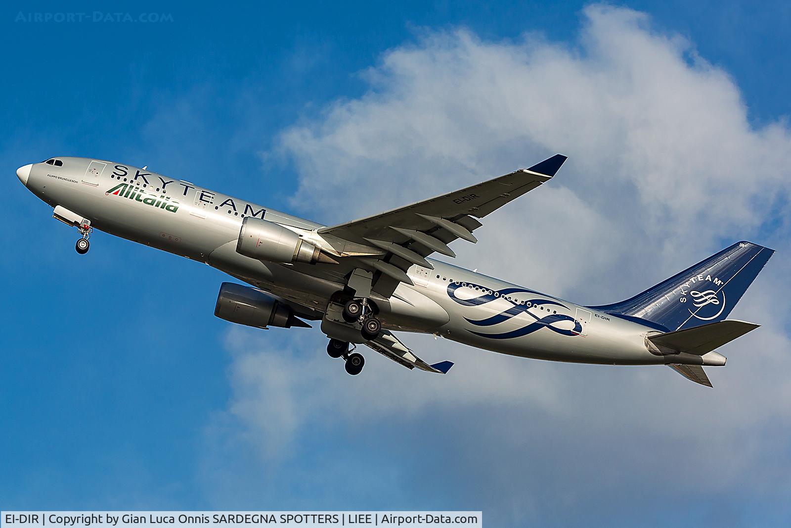 EI-DIR, 1999 Airbus A330-202 C/N 272, TAKEOFF 32L