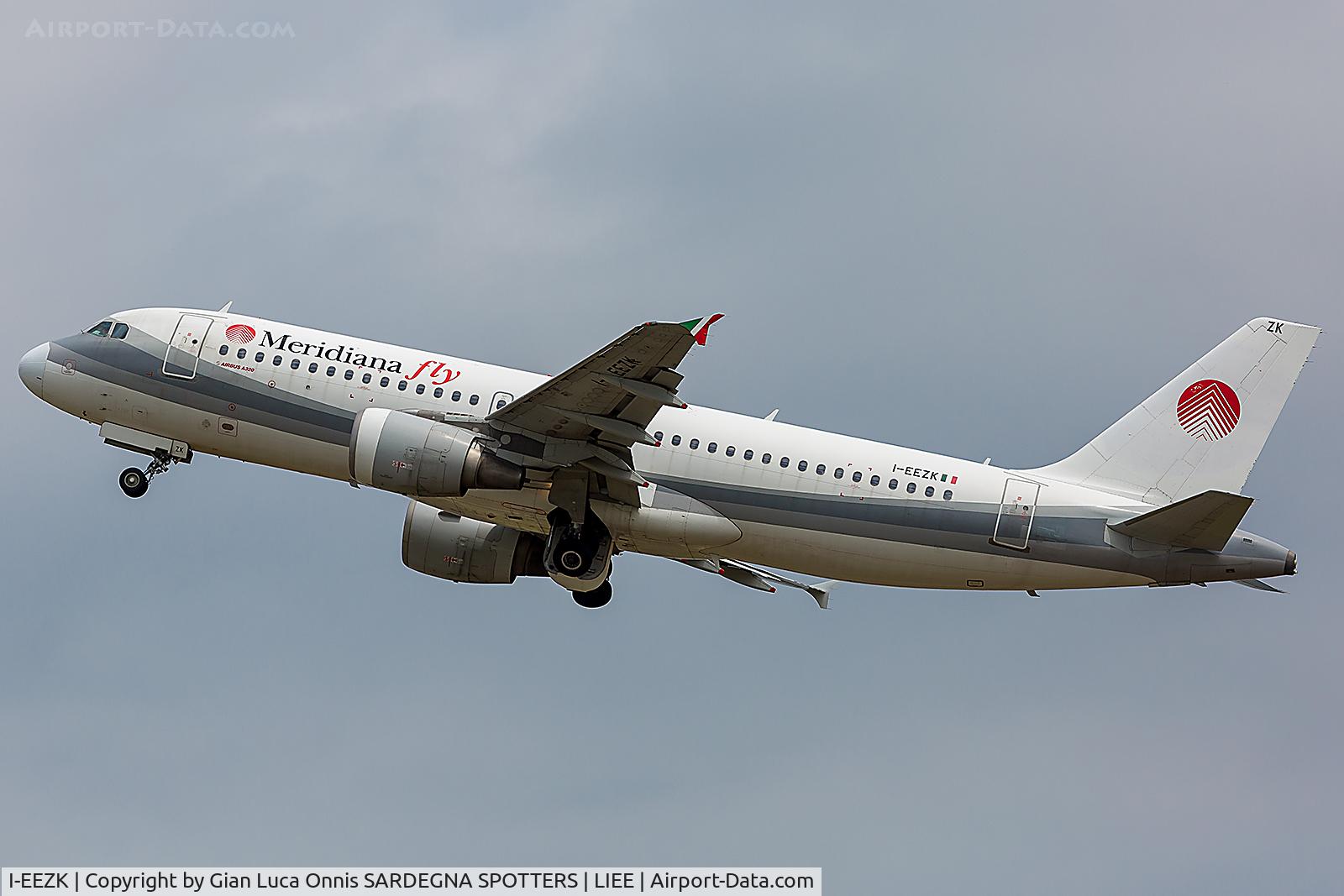 I-EEZK, 1999 Airbus A320-214 C/N 1125, TAKEOFF 32L