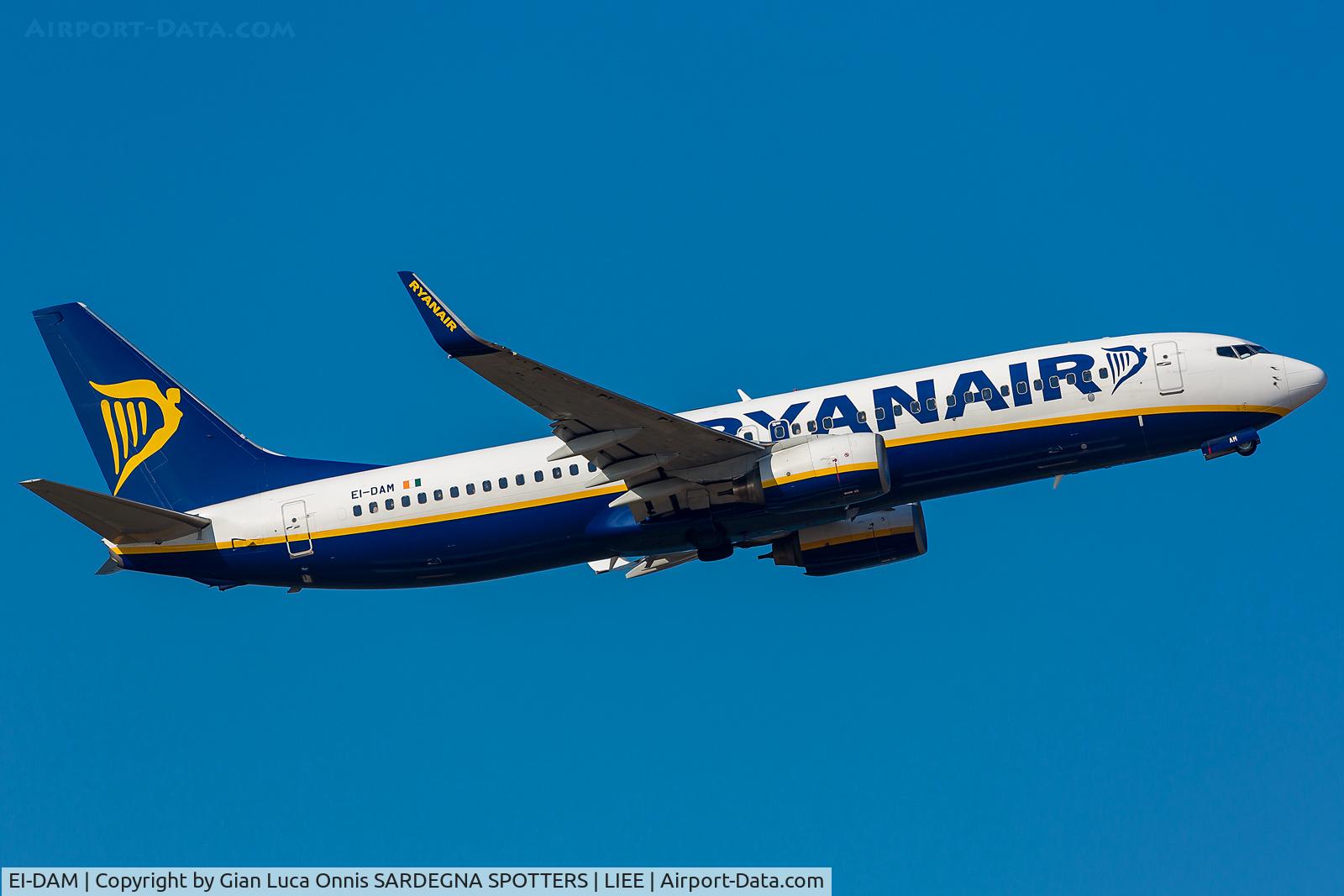 EI-DAM, 2003 Boeing 737-8AS C/N 33719, TAKEOFF 32L