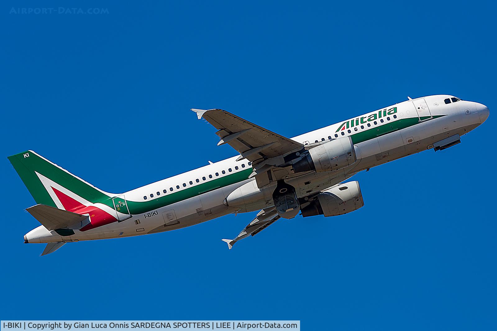 I-BIKI, 1999 Airbus A320-214 C/N 1138, TAKEOFF 32L