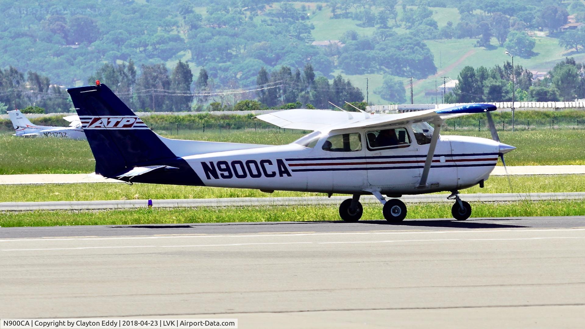 N900CA, 1997 Cessna 172R C/N 172-80114, Livermore Airport California 2018.