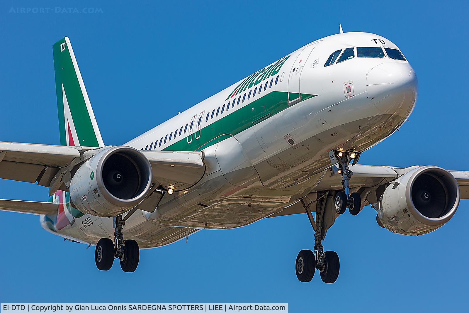 EI-DTD, 2009 Airbus A320-216 C/N 3846, LANDING 14R