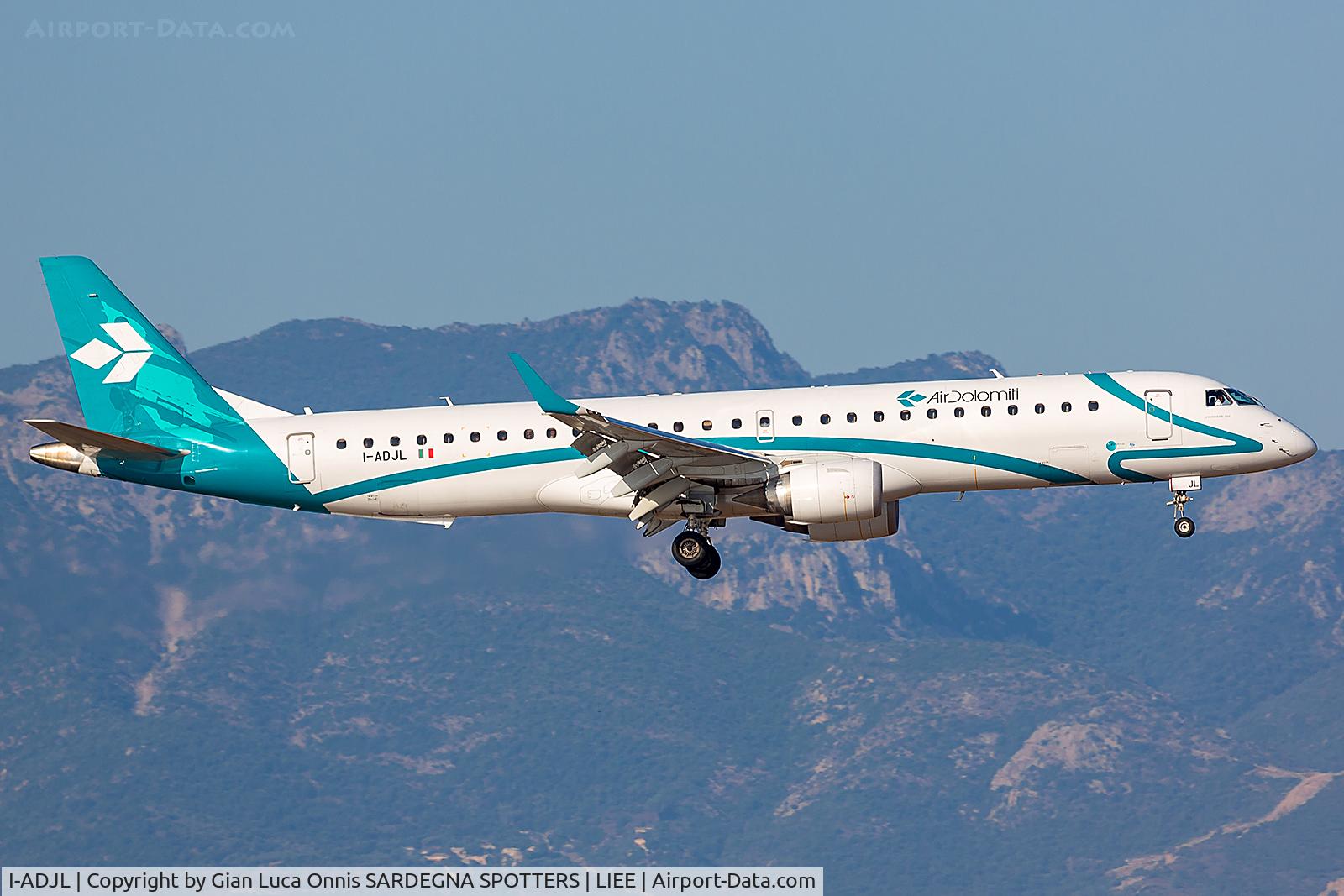 I-ADJL, 2009 Embraer 195LR (ERJ-190-200LR) C/N 19000256, LANDING 32L