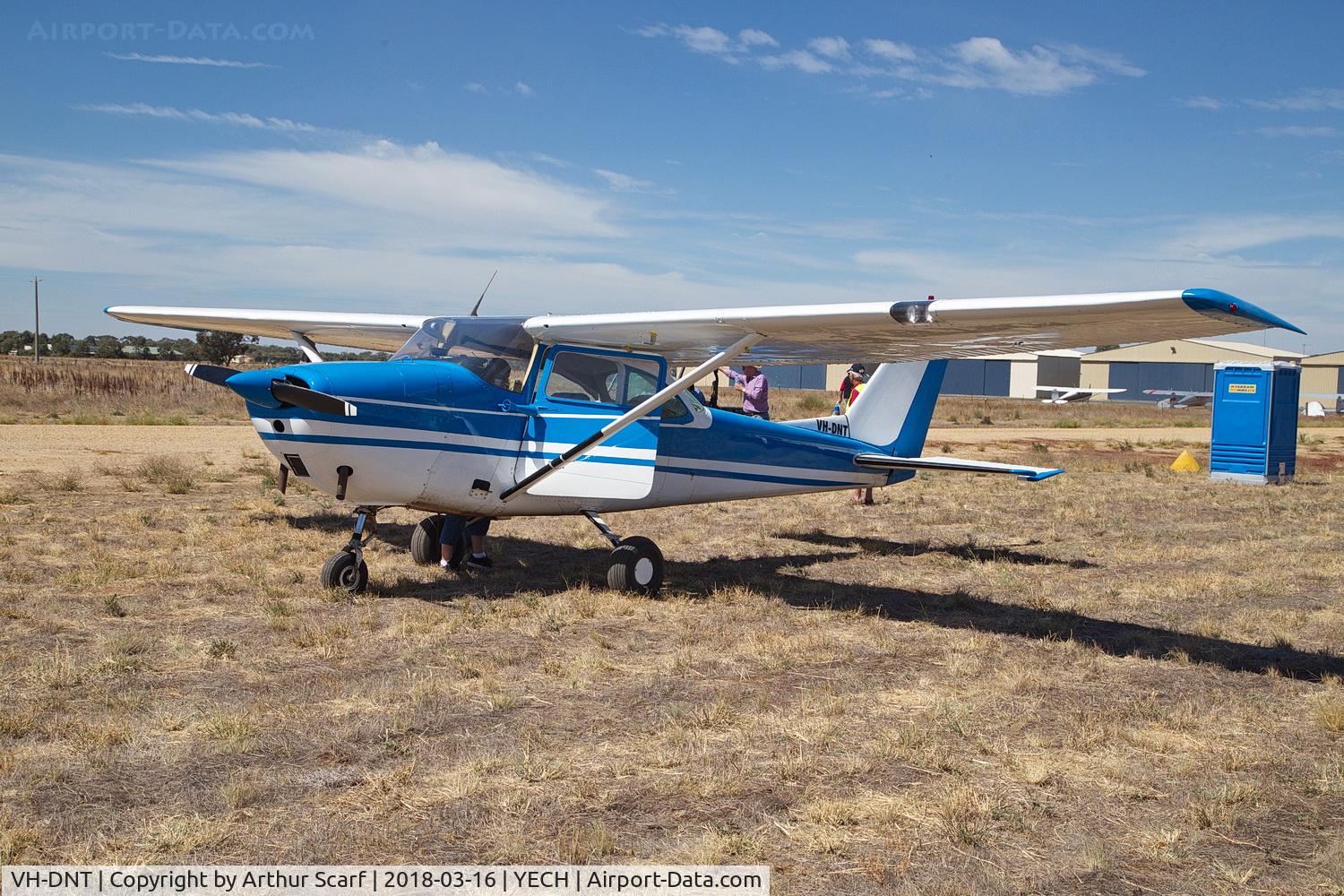 VH-DNT, 1964 Cessna 172F C/N 17252700, AAAA Fly in Echuca 2018