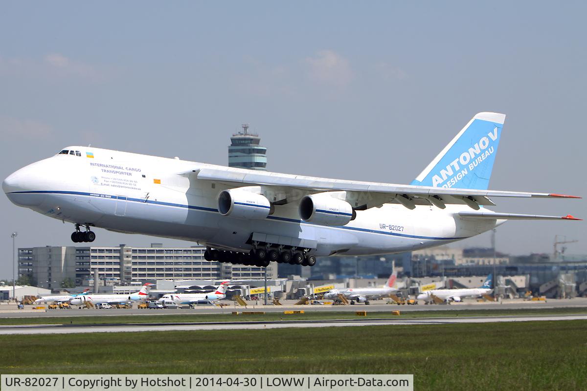 UR-82027, 1990 Antonov An-124-100 Ruslan C/N 19530502288, Departing with the ATC Tower in the backdrop