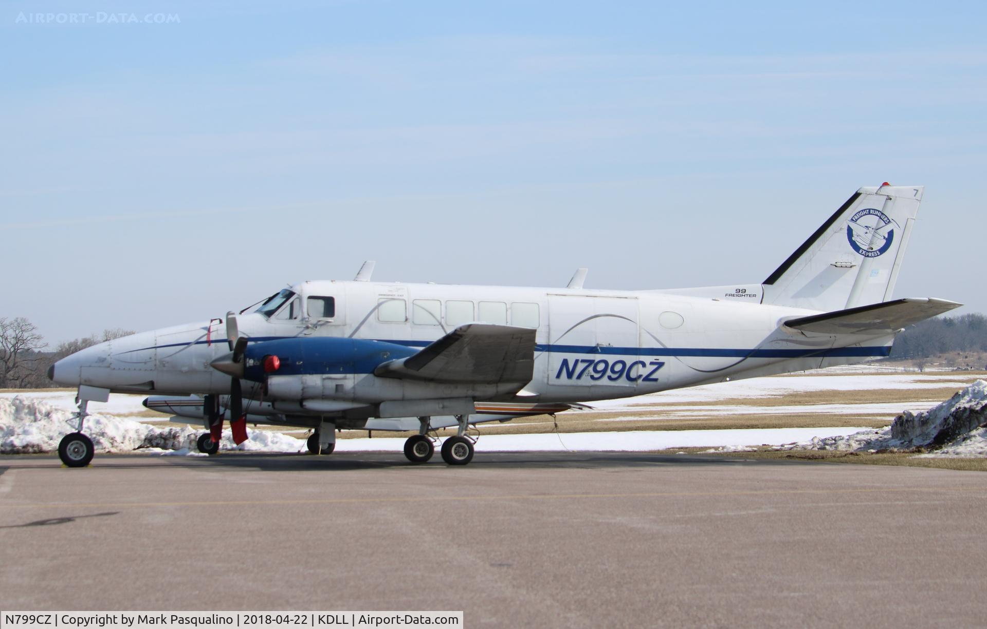 N799CZ, 1969 Beech 99 C/N U-68, Beech 99
