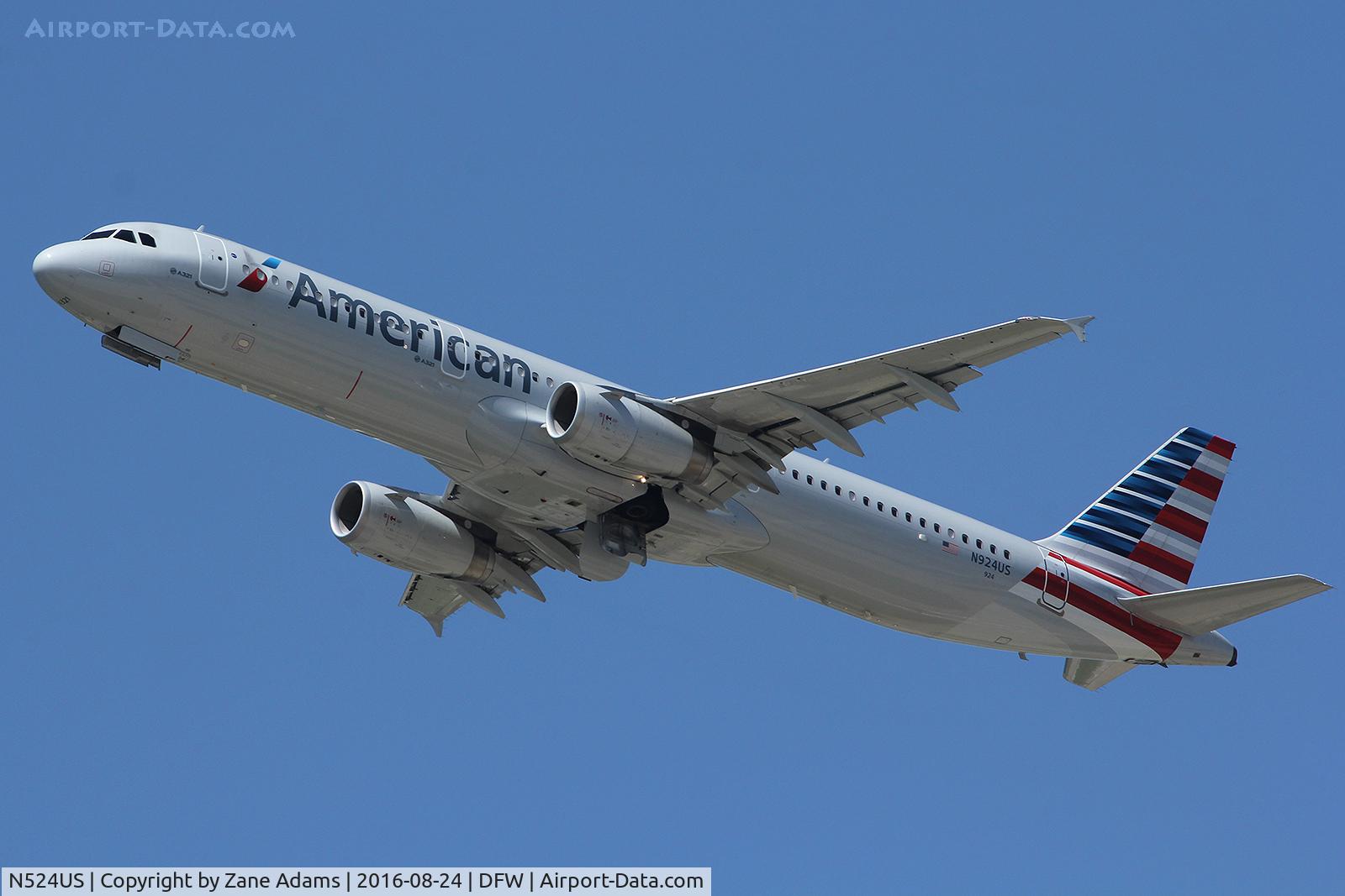 N524US, 1987 Boeing 757-251 C/N 23618, Departing DFW Airport